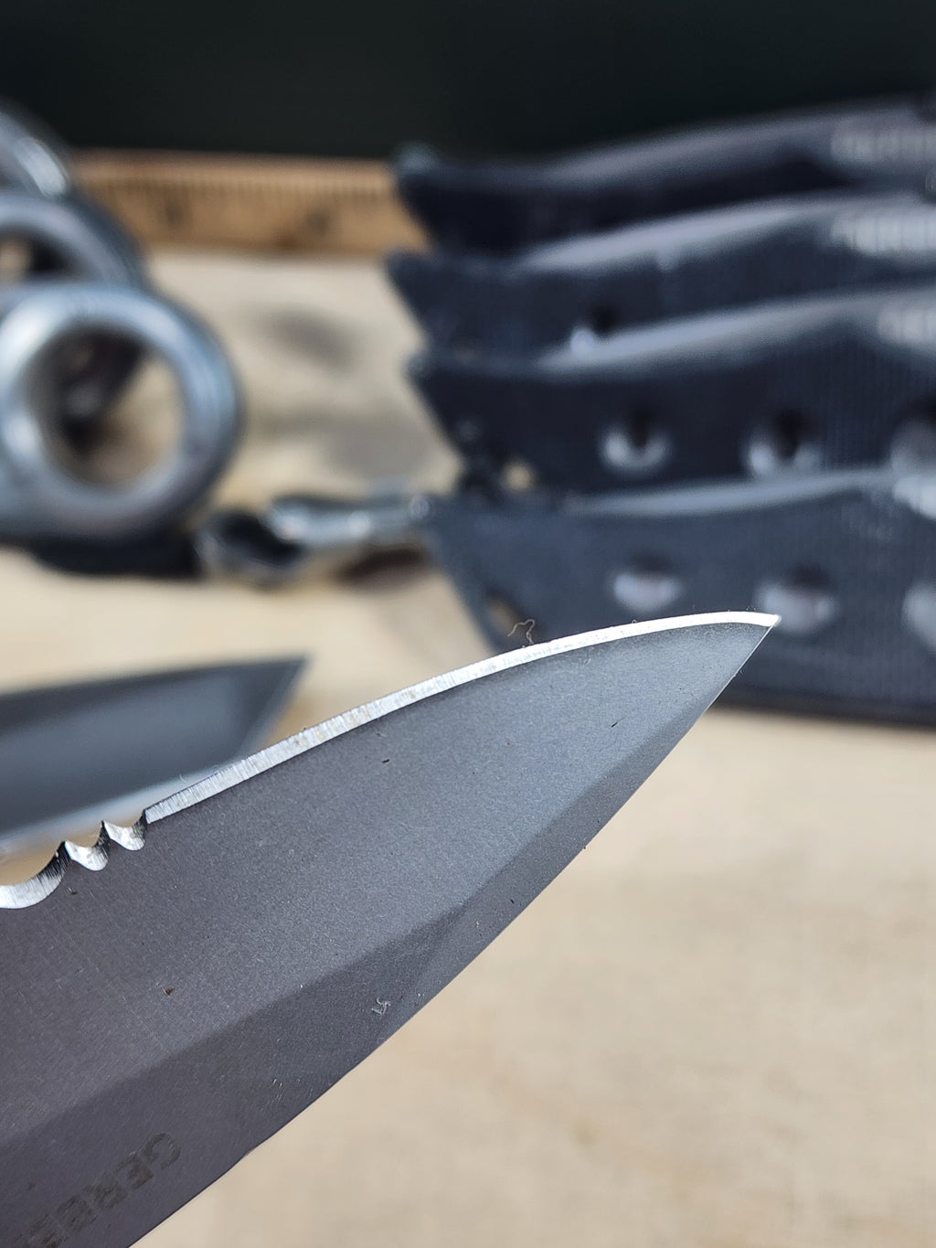 Gerber Remix Serrated