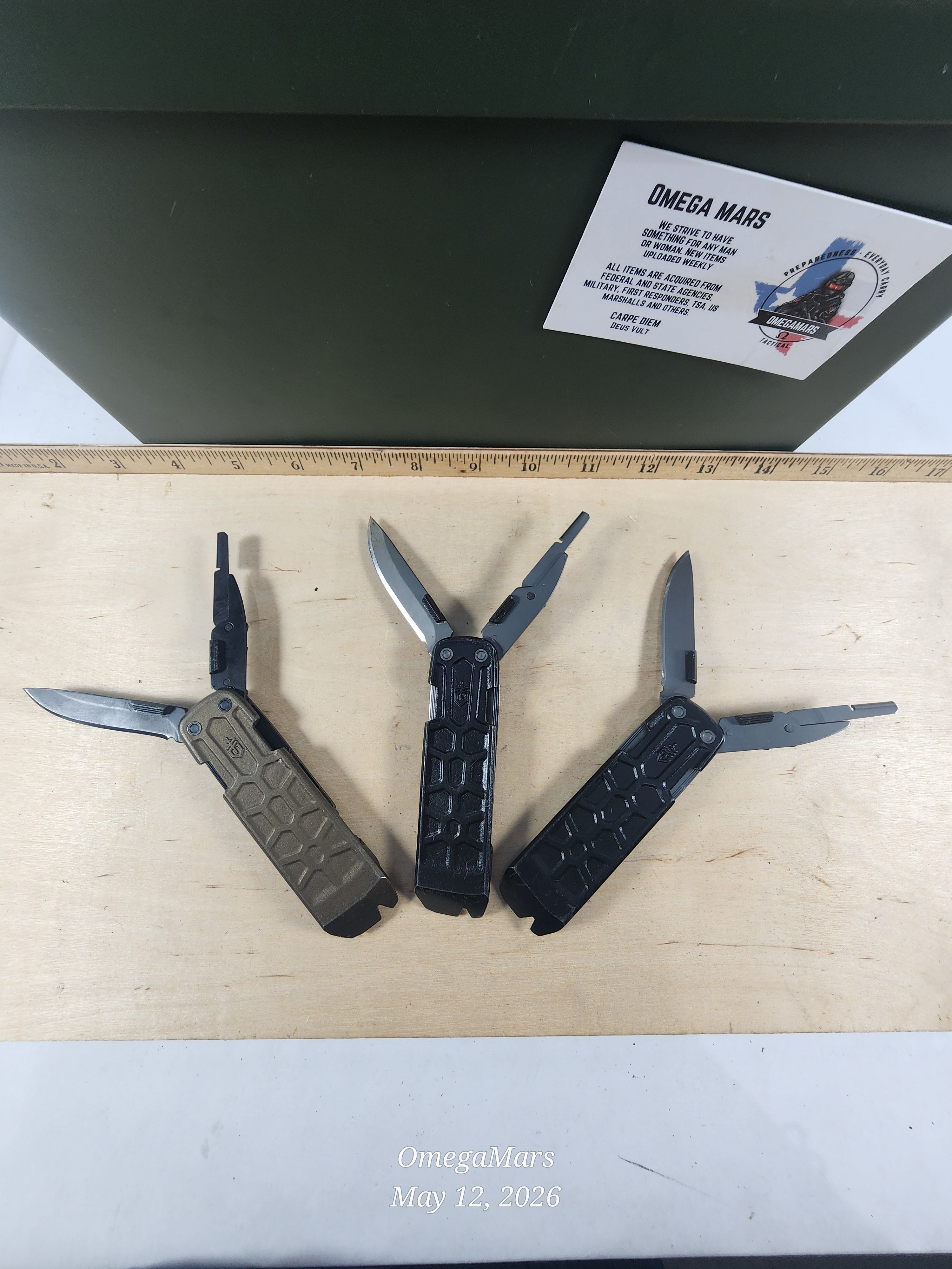 GERBER Lockdown Slim Pry Multitool - Light Usage