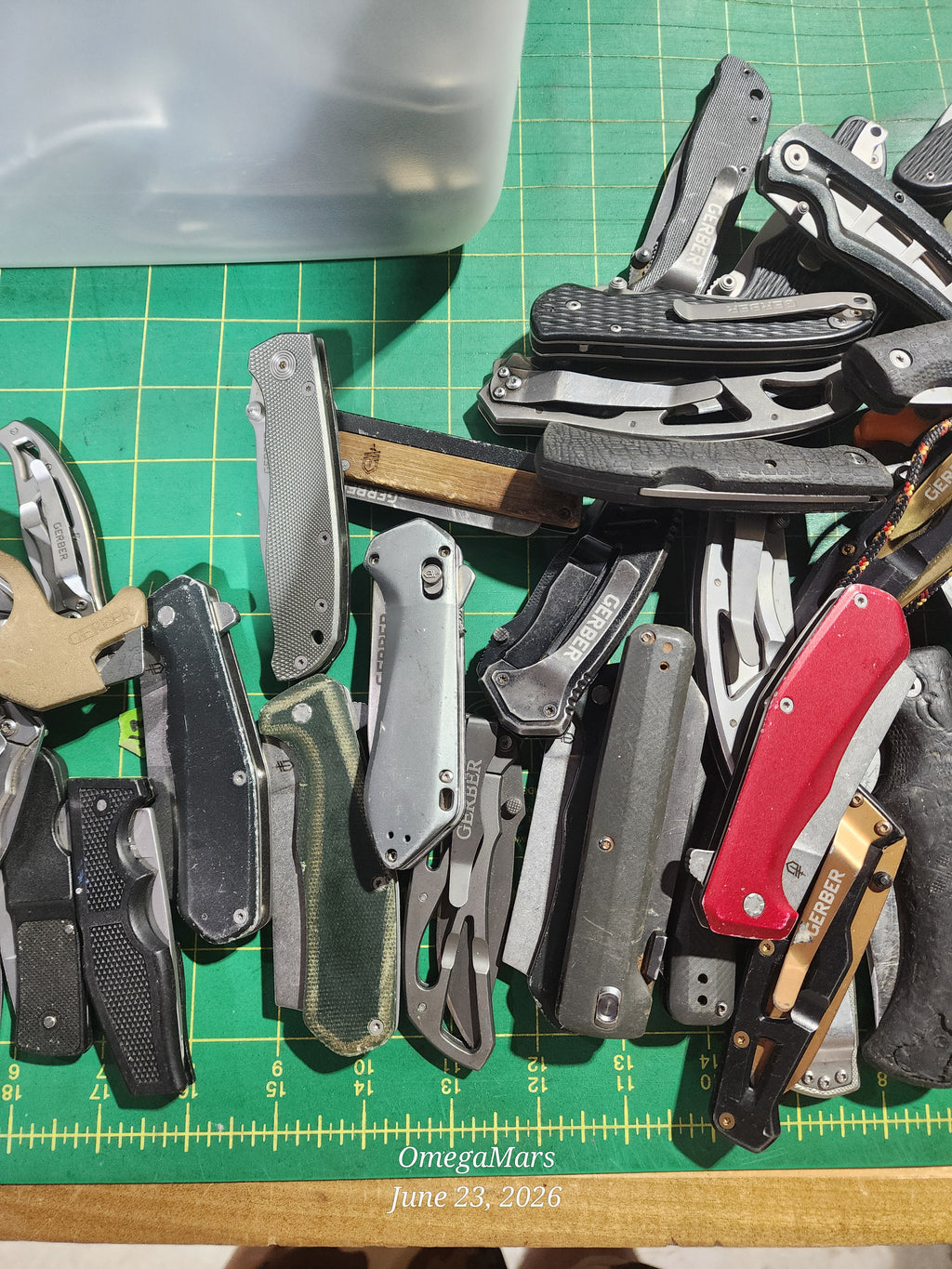 Gerber Mystery Box of 4 - 4.5 lbs, random multi tools and knives.