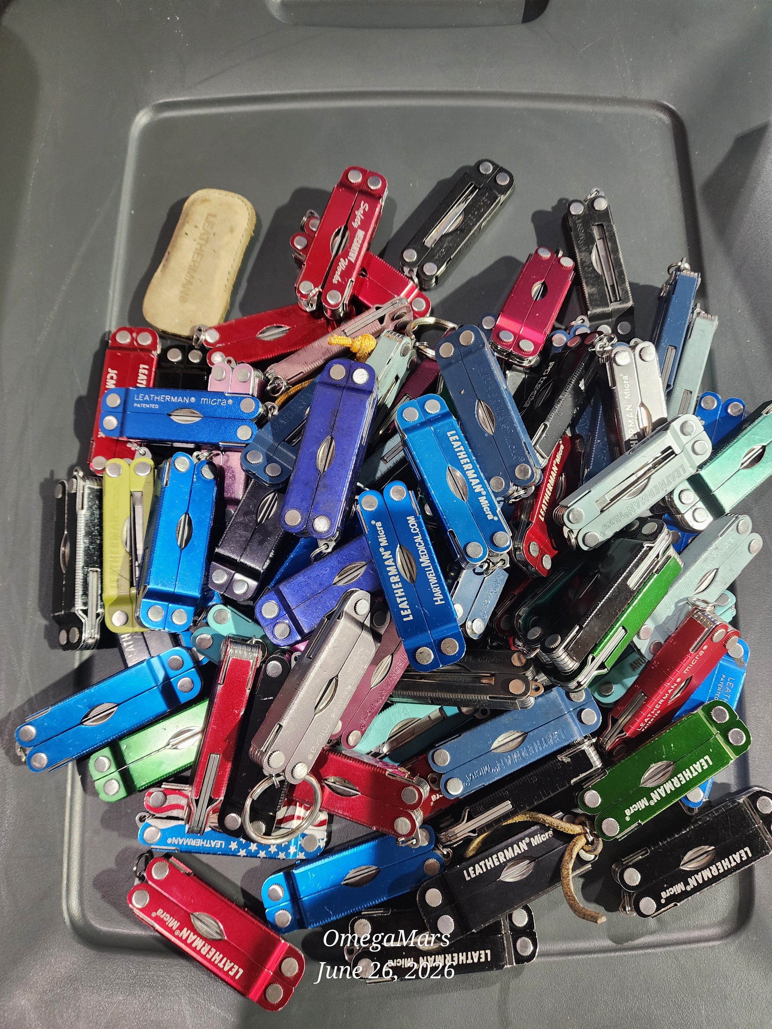 Leatherman Micra. Light usage. Random color/stainless pulls (multi-qty.) (MSRP $49.95 NEW)