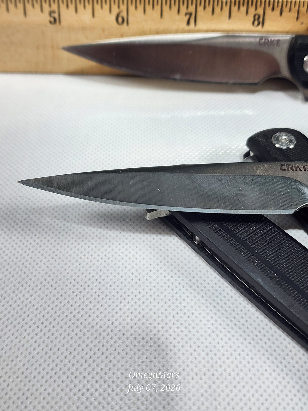 CRKT LCK + 3801 - LIGHT USAGE