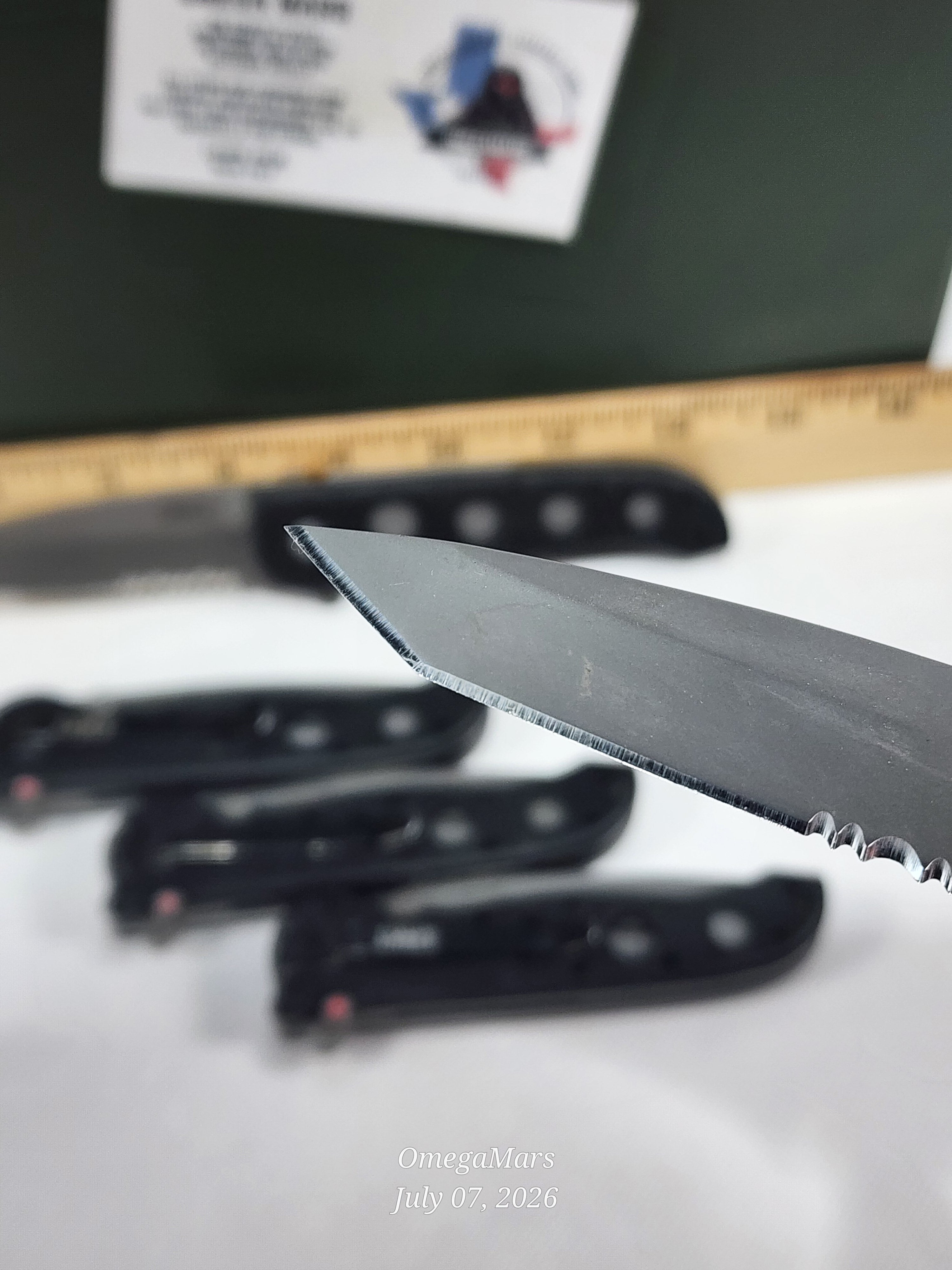 CRKT M16-12Z - LIGHT USAGE