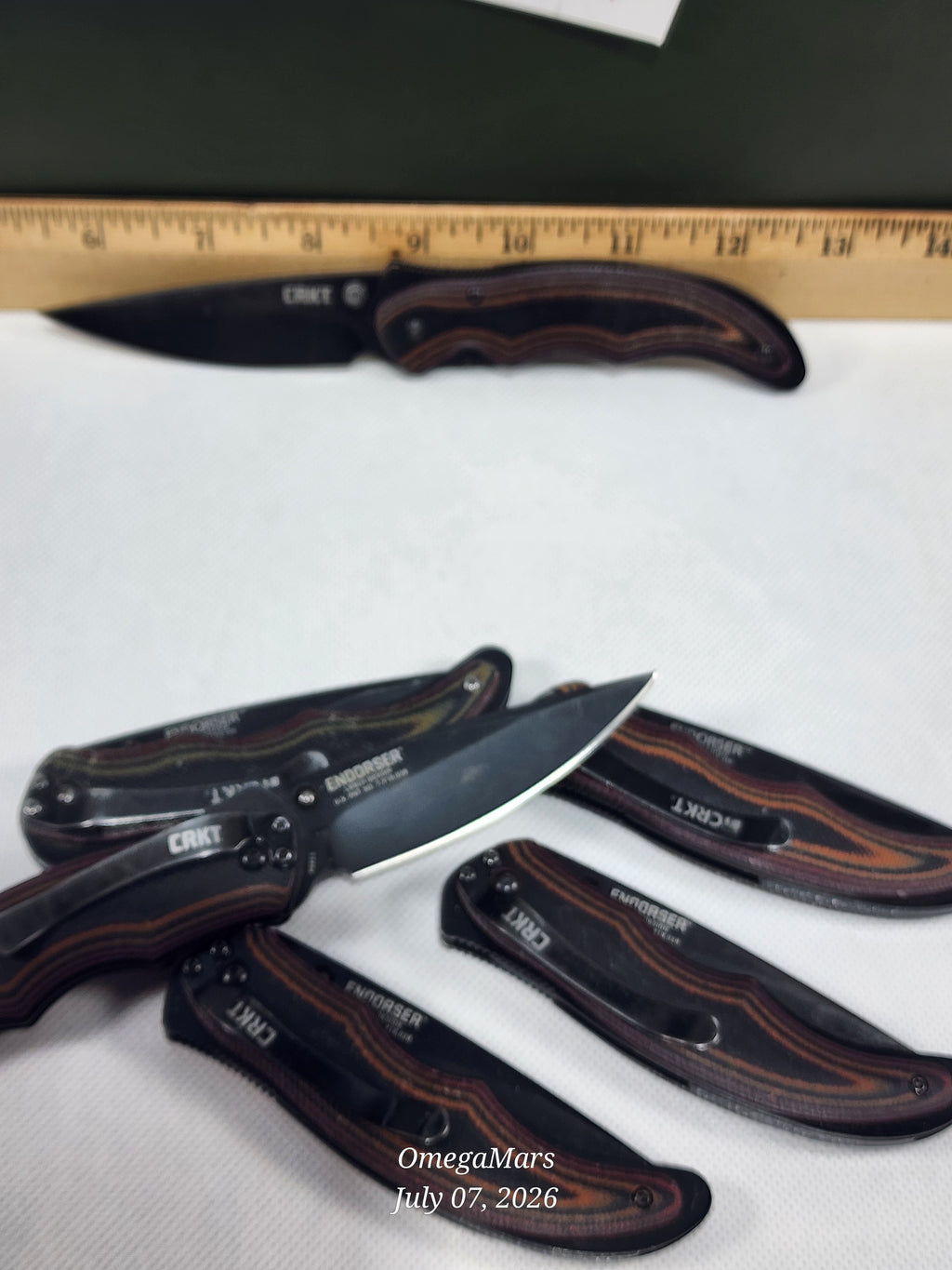 CRKT Endorser 1105K- LIGHT USAGE