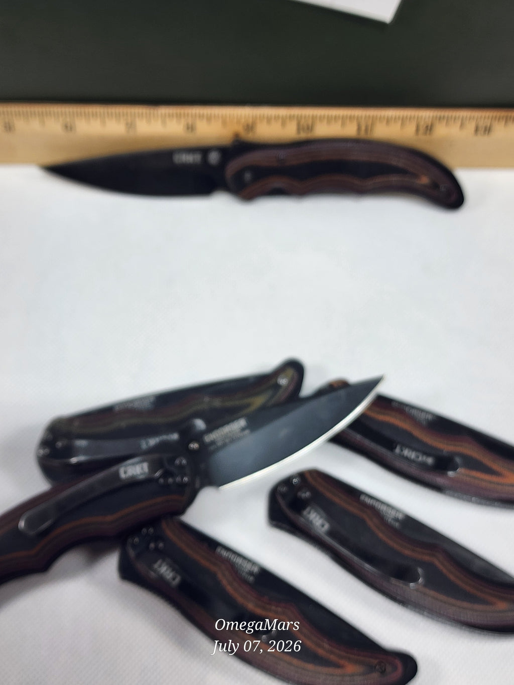 CRKT Endorser 1105K- LIGHT USAGE