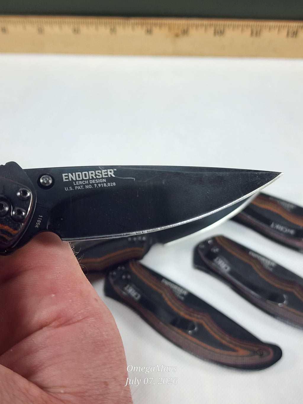CRKT Endorser 1105K- LIGHT USAGE