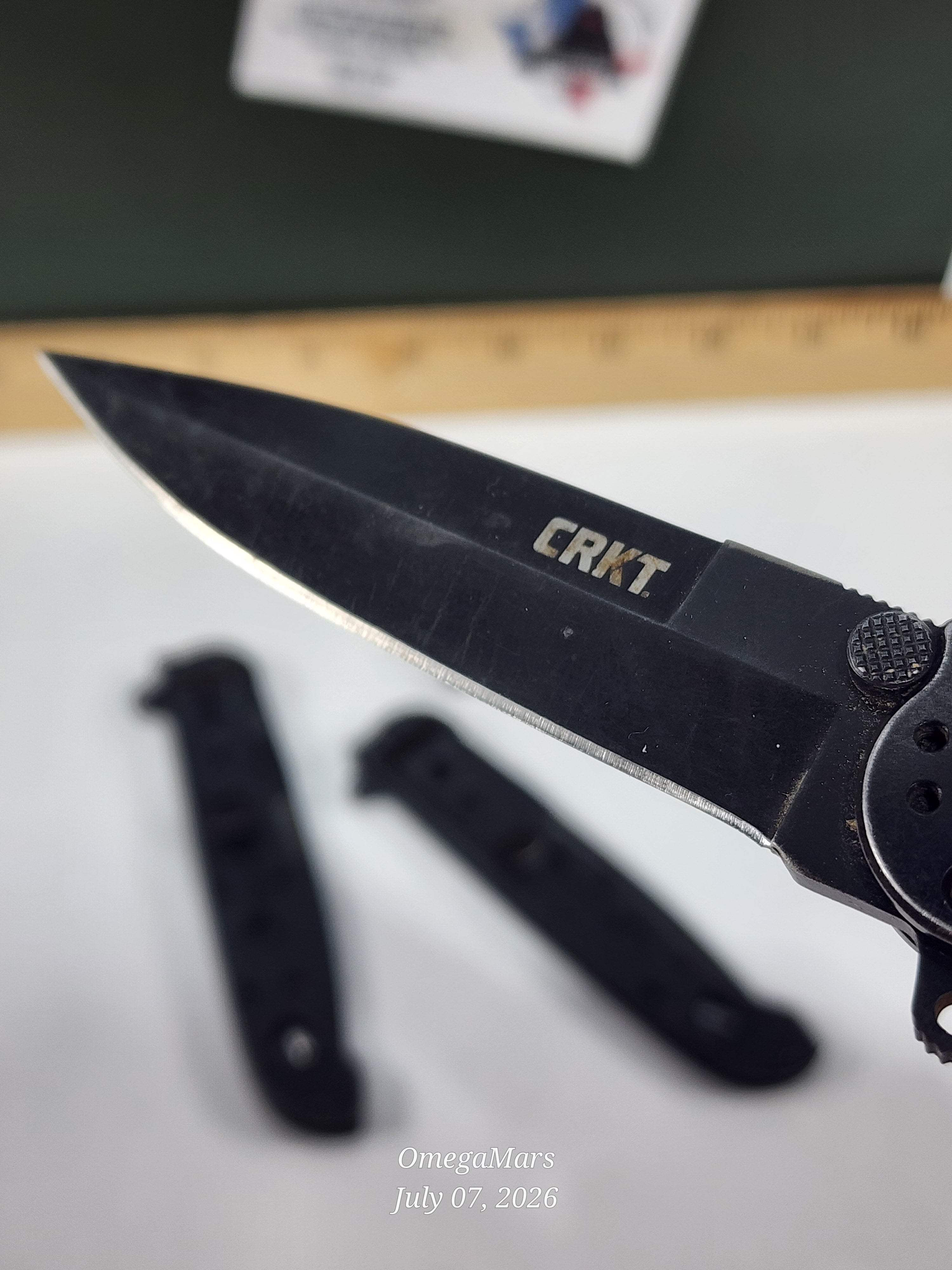 CRKT M16-03KS - LIGHT USAGE