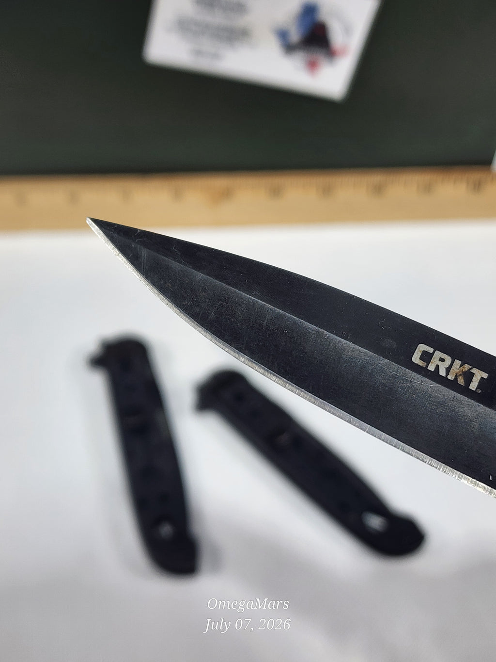 CRKT M16-03KS - LIGHT USAGE
