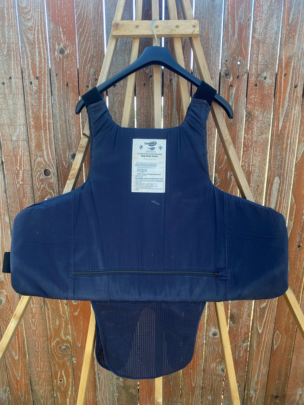Point Blank Concealable Body Armor PACA #BBA5. Size 60 L2 Color Navy. Light usage