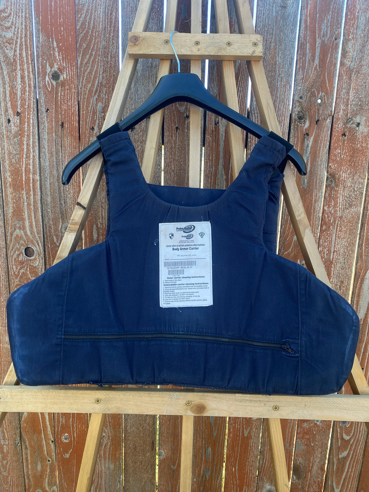 Point Blank Concealable Body Armor PACA #BBA7. Size 46 R Color Navy. Light usage.