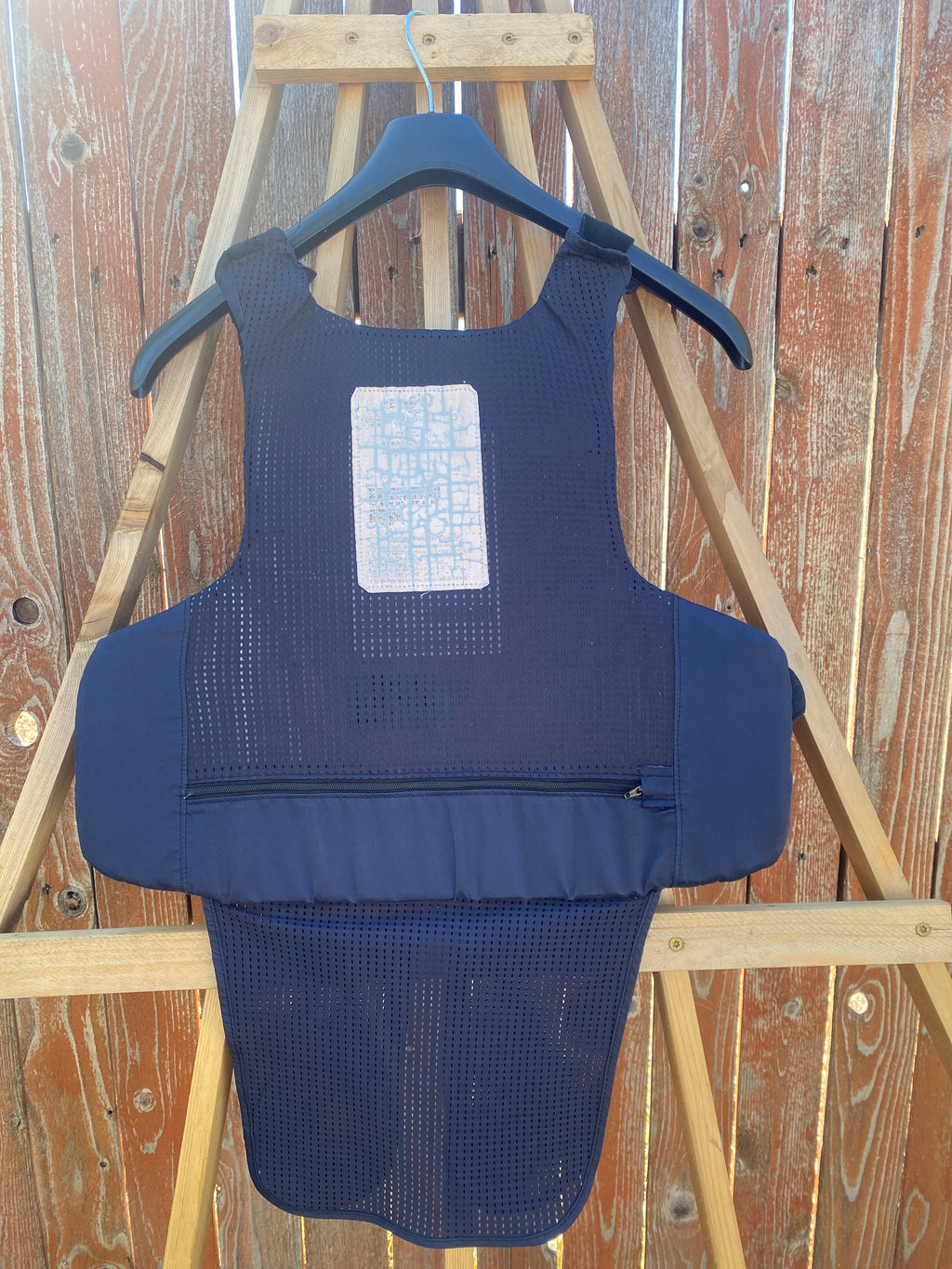 Point Blank Concealable Body Armor PACA #BBA2. Size 42 R. Color Navy. Light usage.