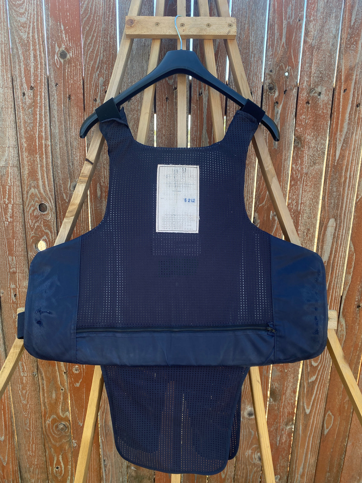 Point Blank Concealable Body Armor PACA #BBA6. Size 52 L2 Color Navy. Light usage