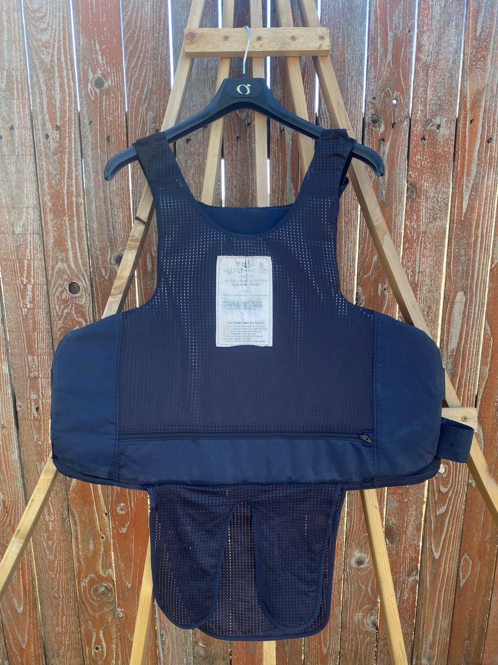 Point Blank Concealable Body Armor PACA #BBA6. Size 52 L2 Color Navy. Light usage