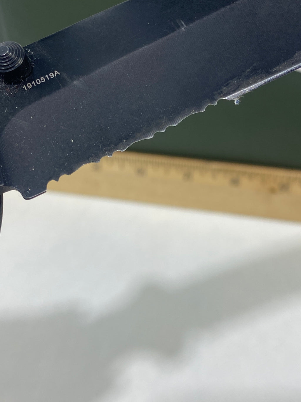 Gerber #-1 06 FAST. Light usage. Blade a little loose.