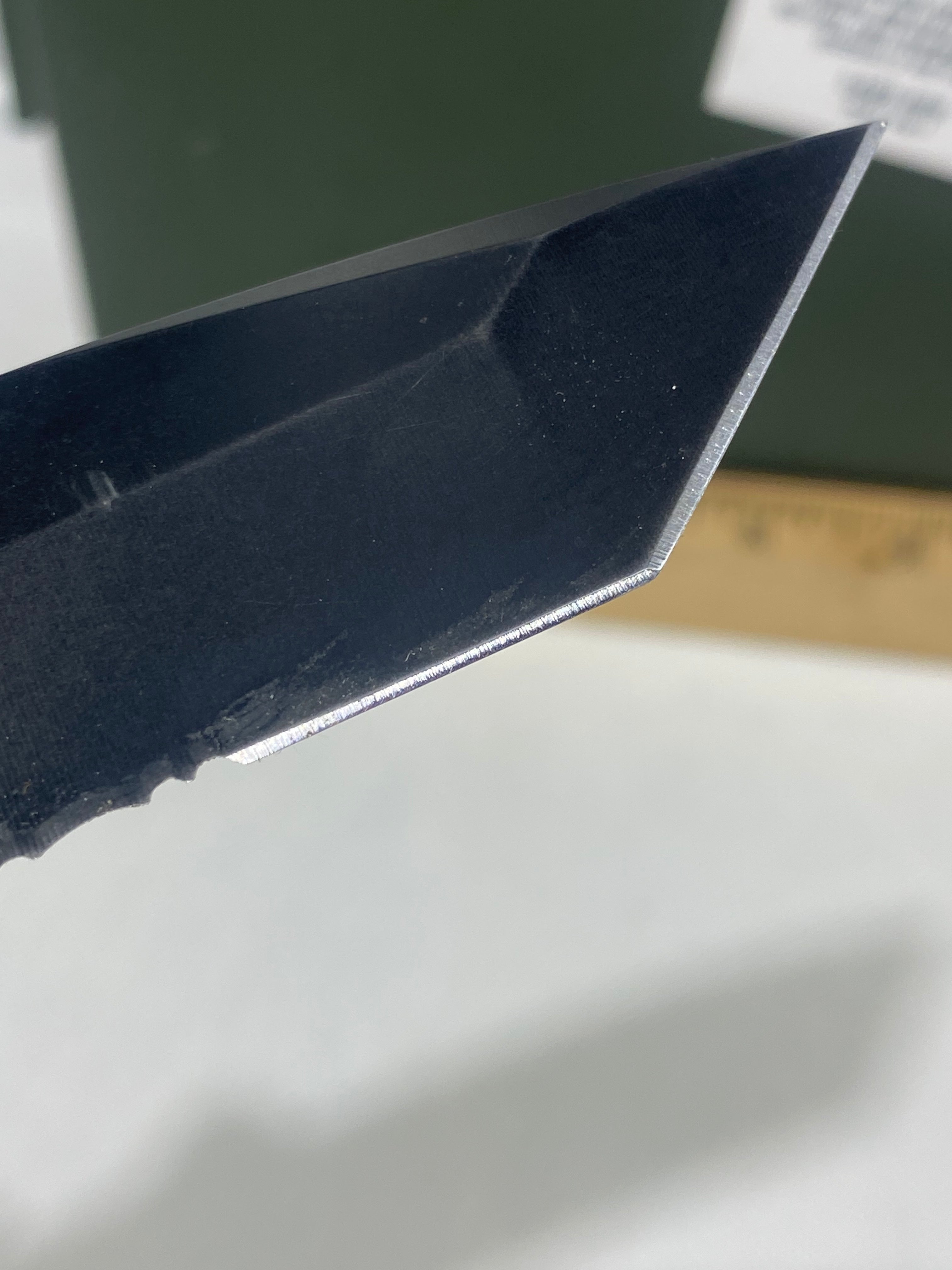 Gerber #-1 06 FAST. Light usage. Blade a little loose.