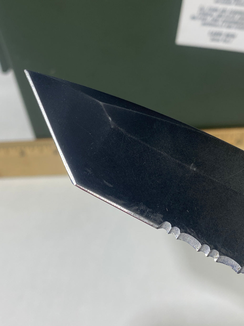Gerber #-1 06 FAST. Light usage. Blade a little loose.