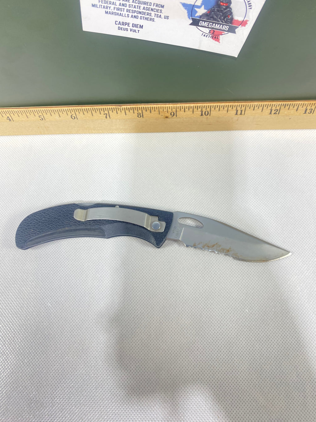 Gerber #-20. EZ Out. Light usage. Dirty. Pocket clip bent out.