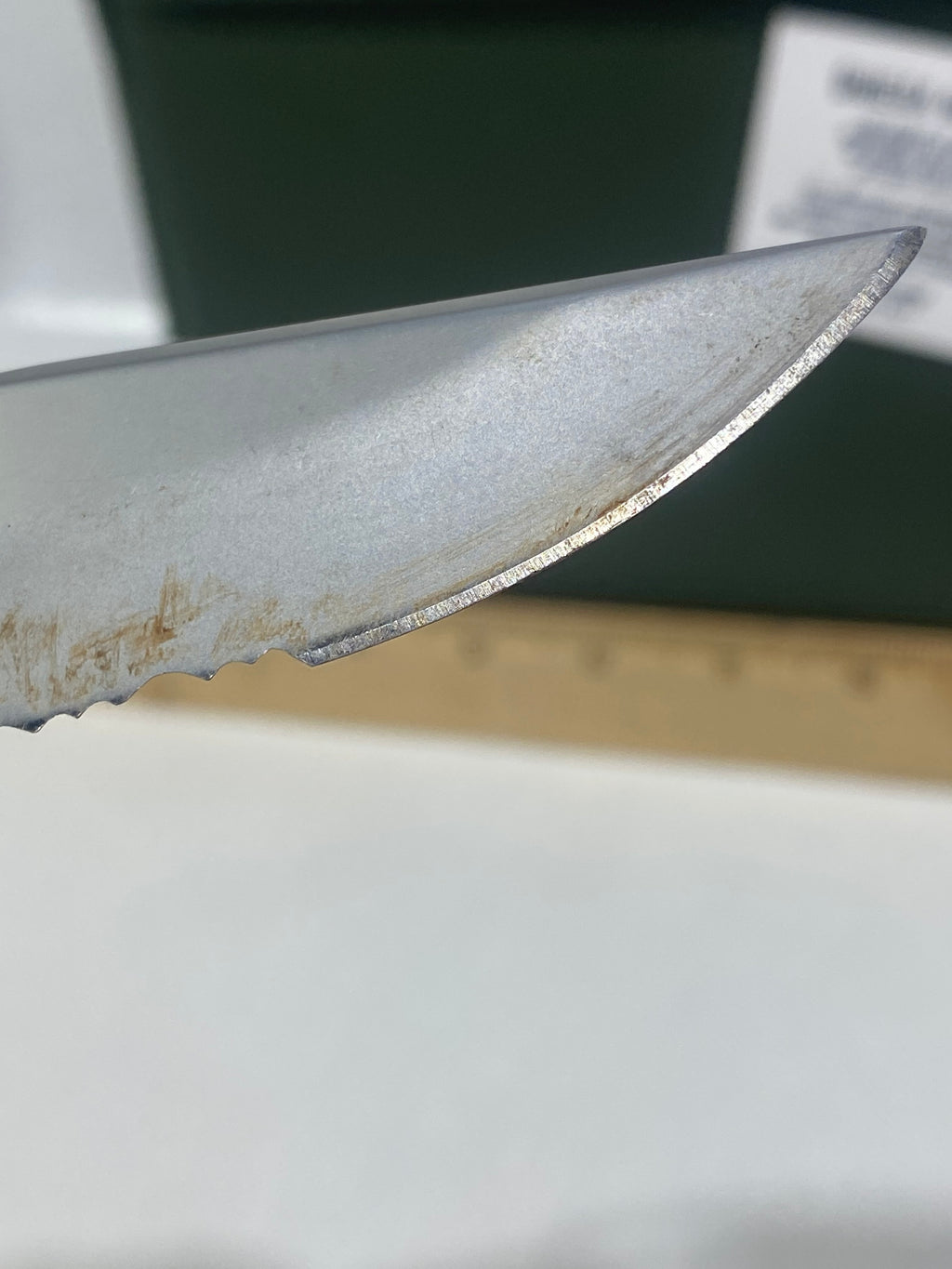 Gerber #-20. EZ Out. Light usage. Dirty. Pocket clip bent out.