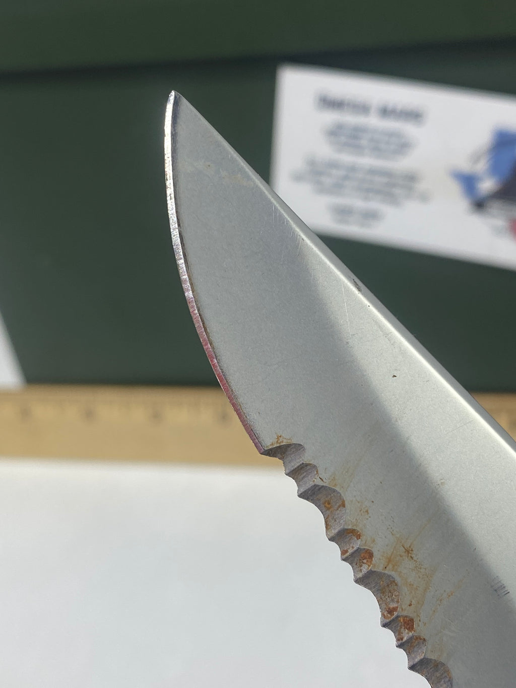 Gerber #-20. EZ Out. Light usage. Dirty. Pocket clip bent out.