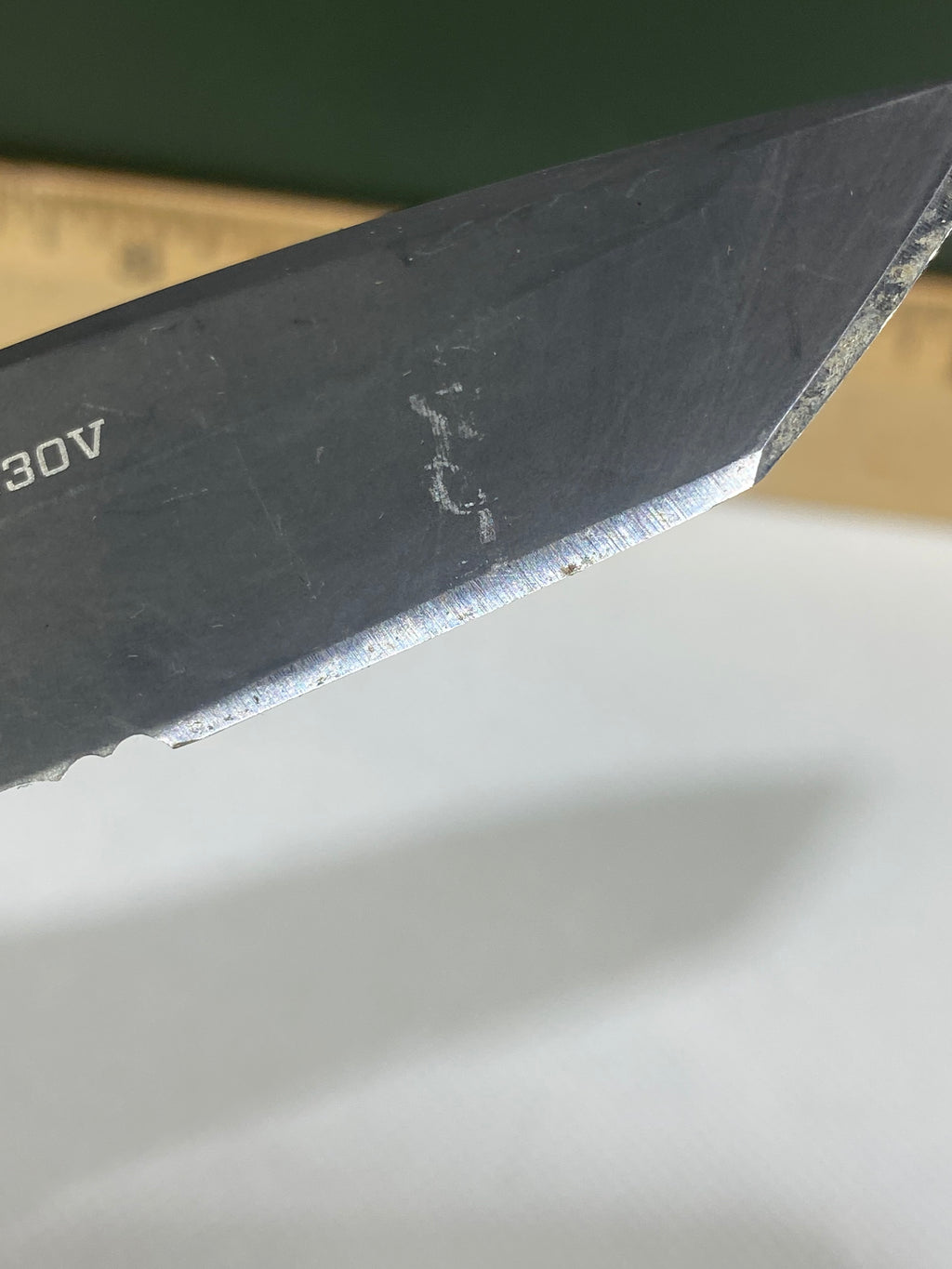 Gerber #-39. Propel. Light usage. Pocket clip a little loose. Dings on blade.
