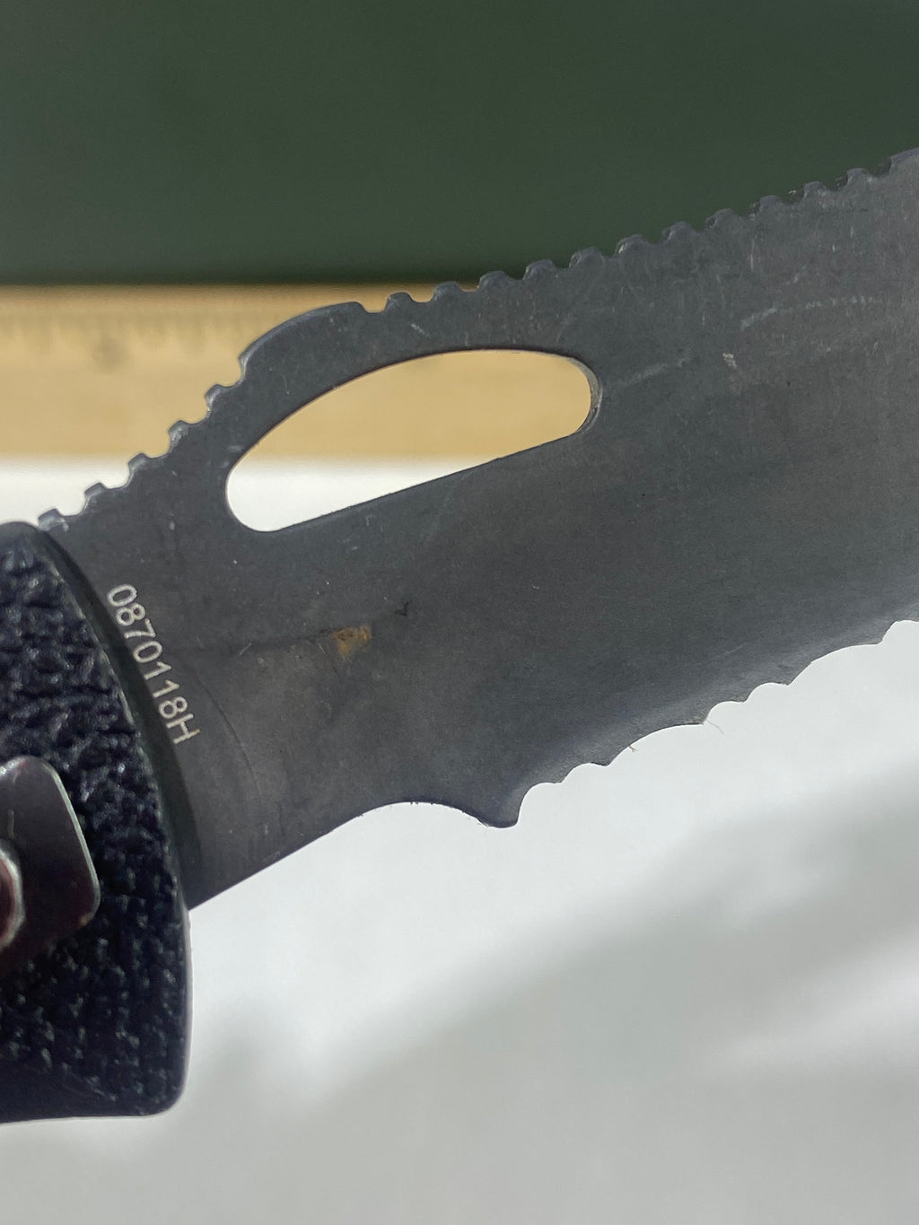 Gerber #-63. E-Z Out DPSF. Light usage. Pocket clip bent out.