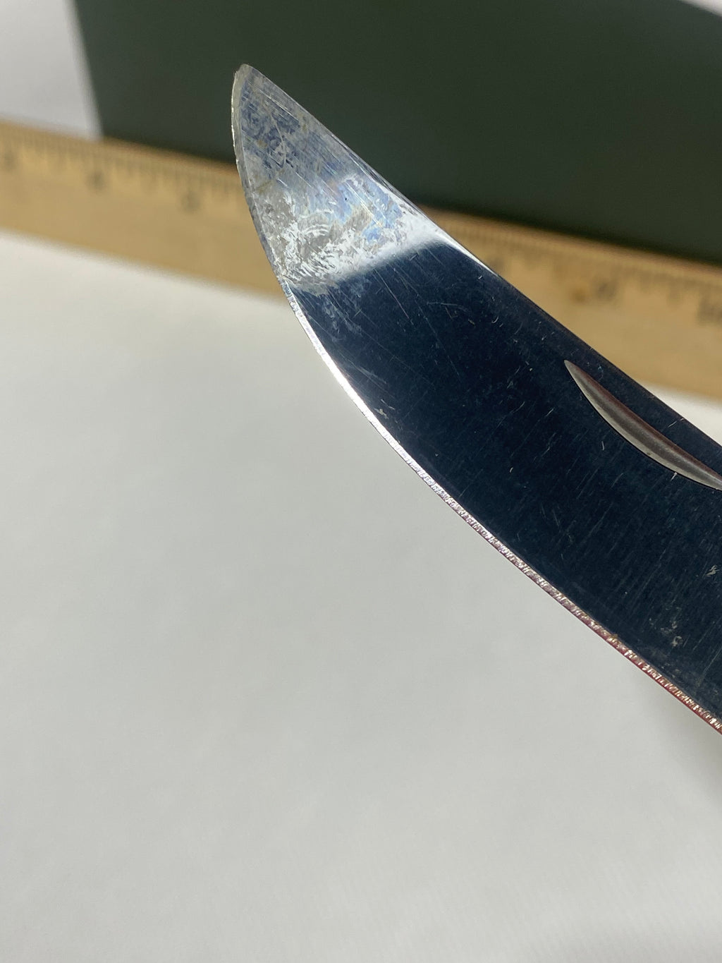 Gerber #-65. Vintage Sportsman Lock Back. Light usage. Little dirty.