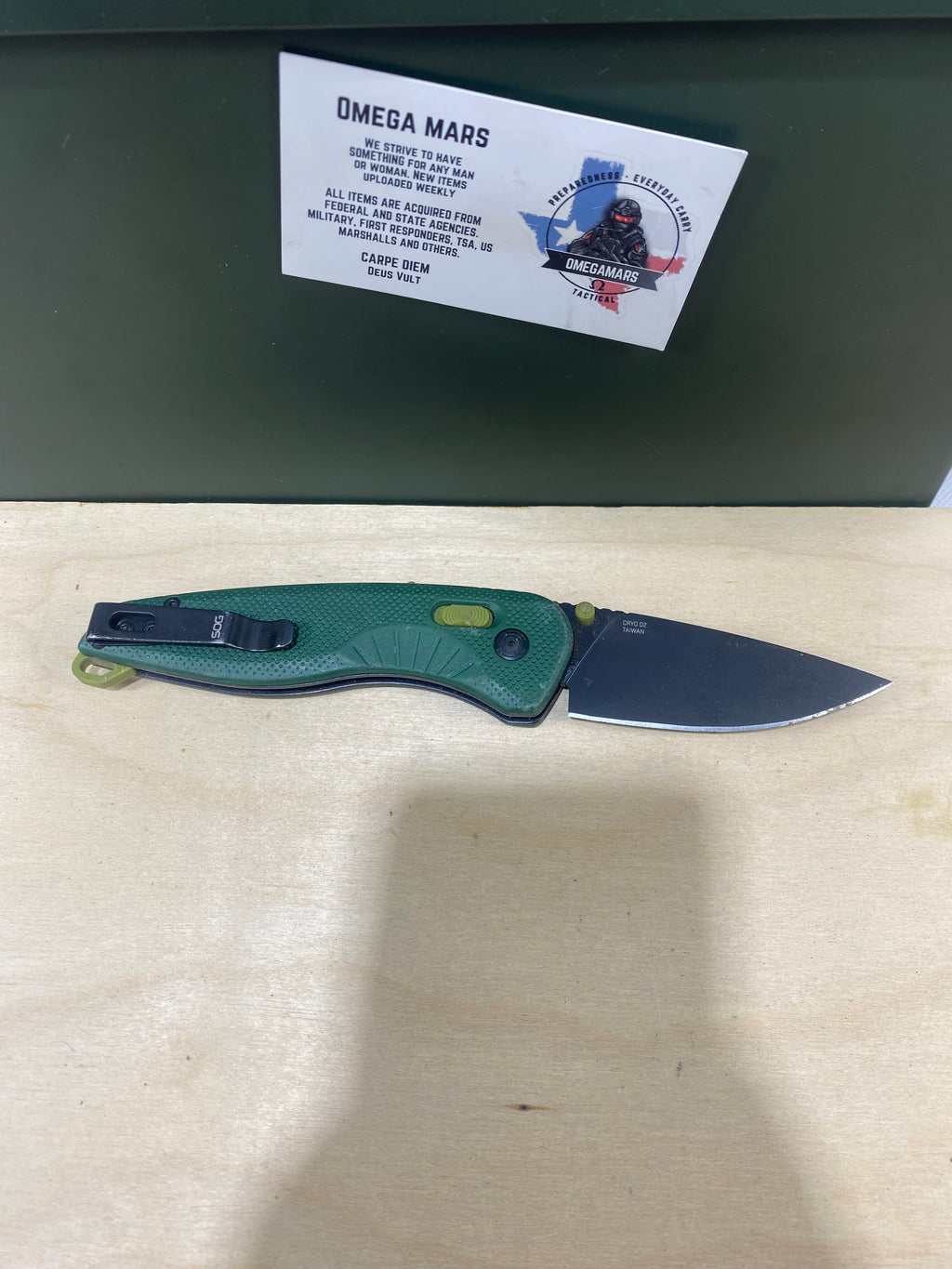 SOG Aegis AT #SG4. Light Usage.Dirty. Possible Rust.