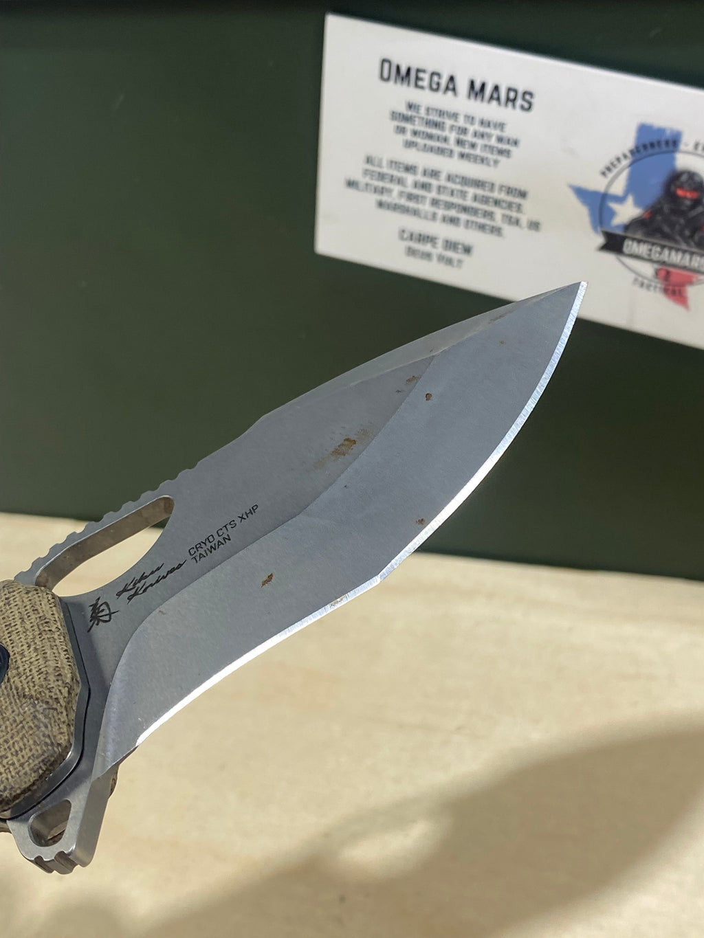 SOG Kiku XR #SG6. Light Usage. Possible Rust.