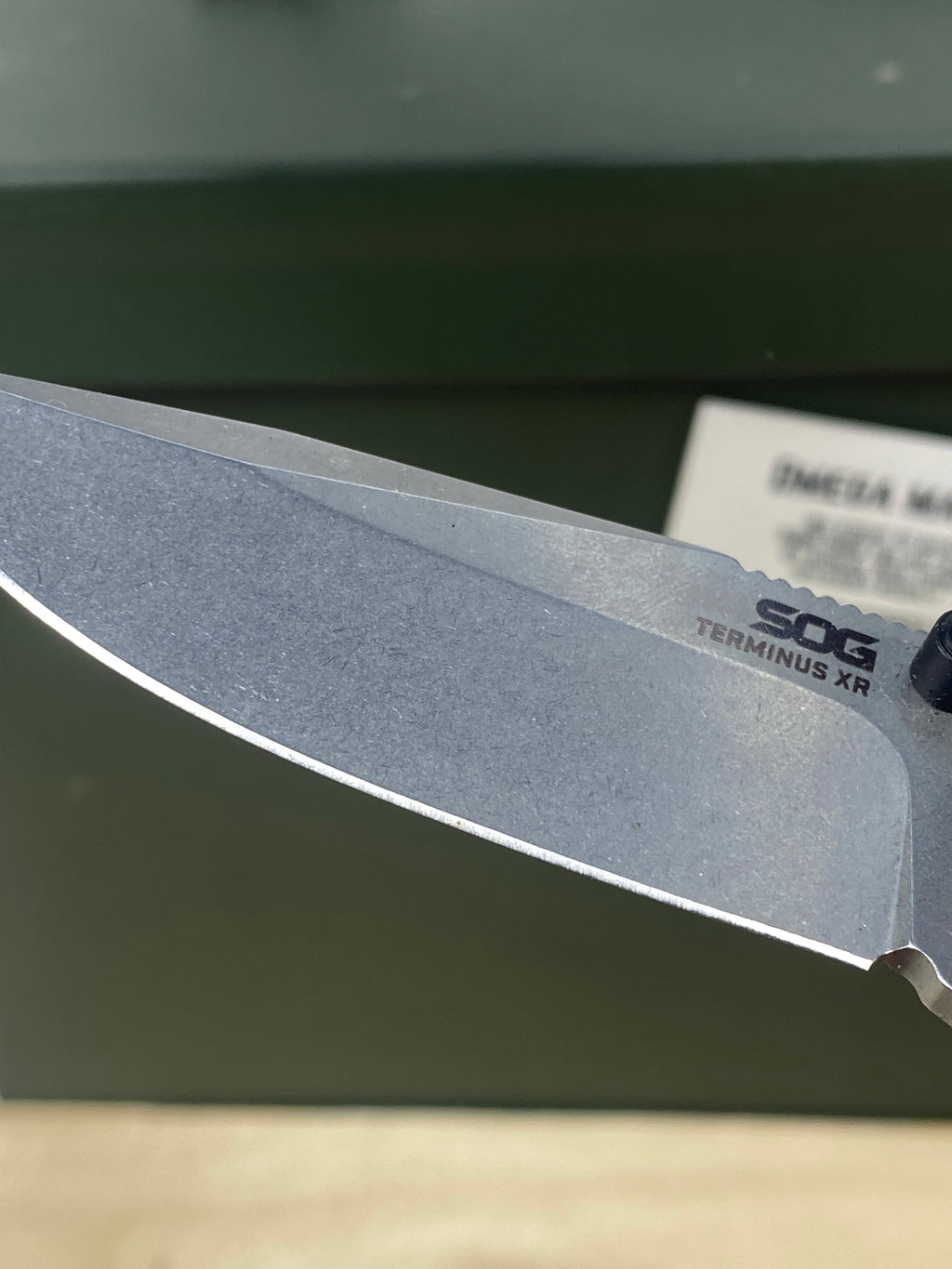 SOG Terminus XR #SG8. Light Usage.