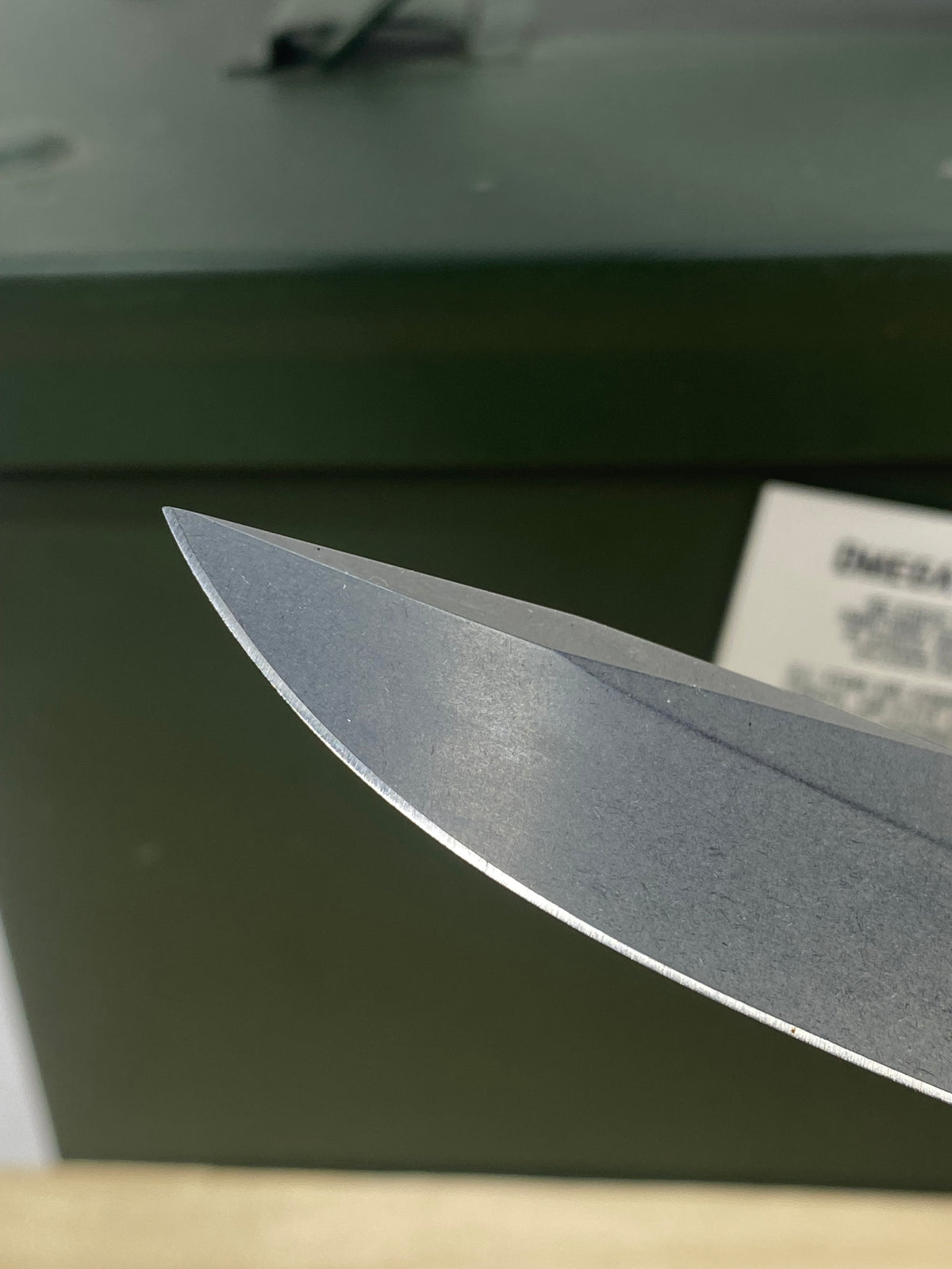 SOG Terminus XR #SG8. Light Usage.