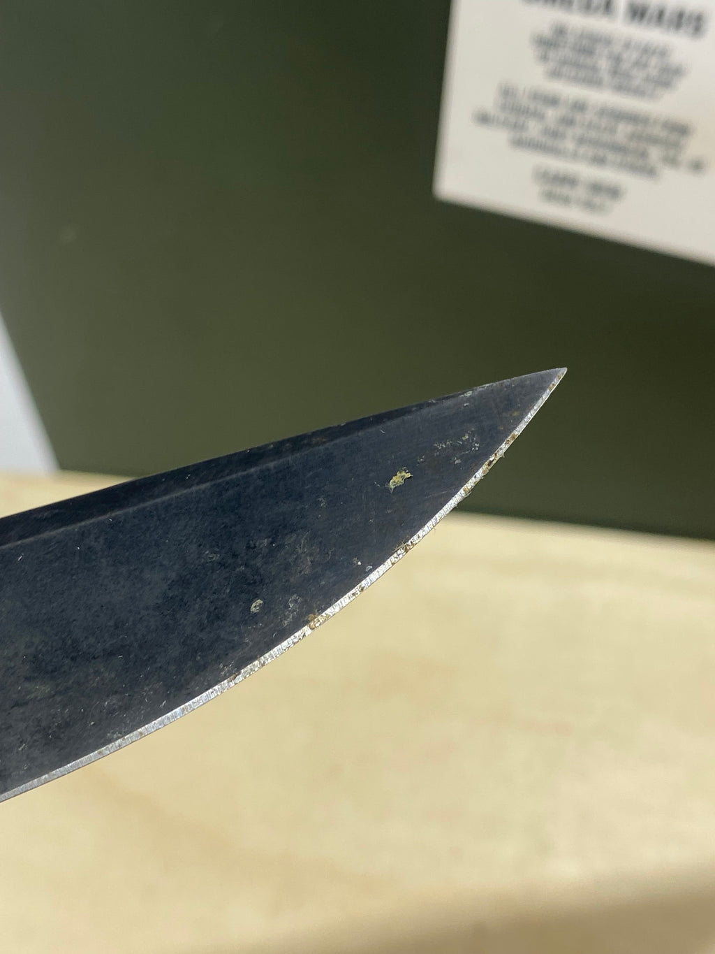SOG Tac XR #SG13. Light Usage. Super dirty. Possible Rust. Pocket clip bend out.