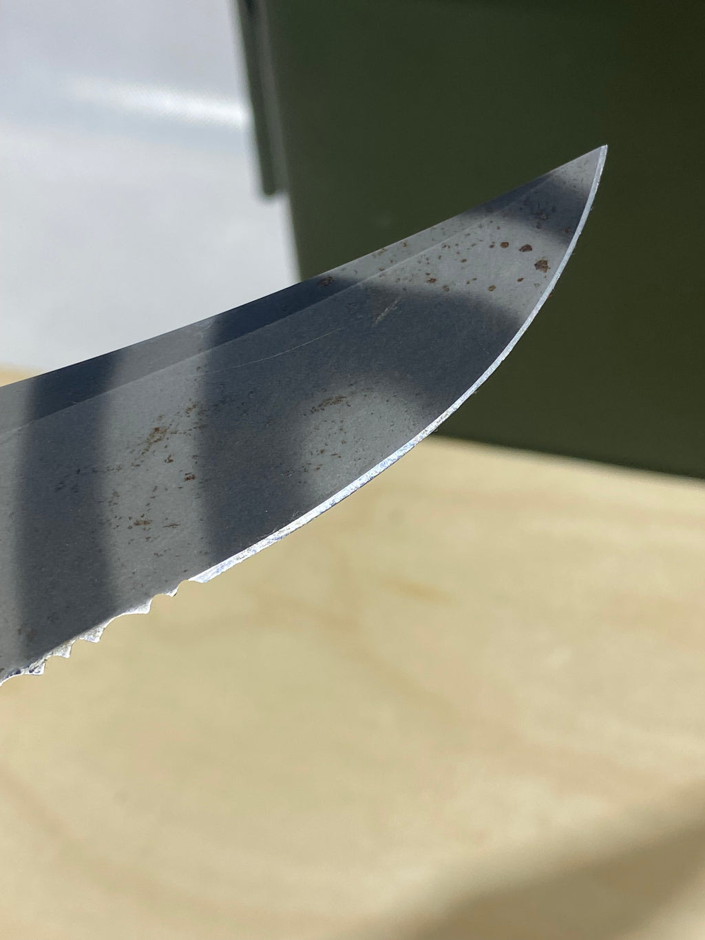 SOG Trident A/O #SG17. Light Usage. Dirty. Possible Rust. Chip on blade. Pocket clip little loose.