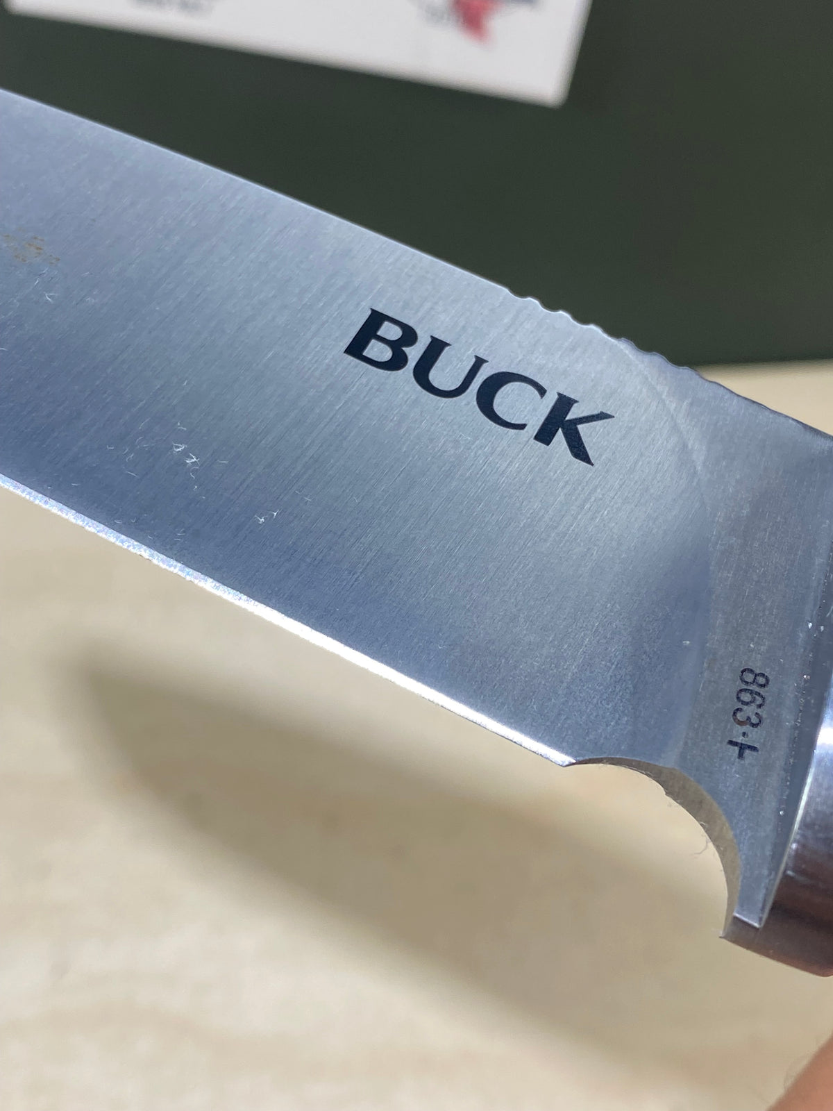 Buck 863 #BK17. Light Usage. Resharpened. Sheath broken.
