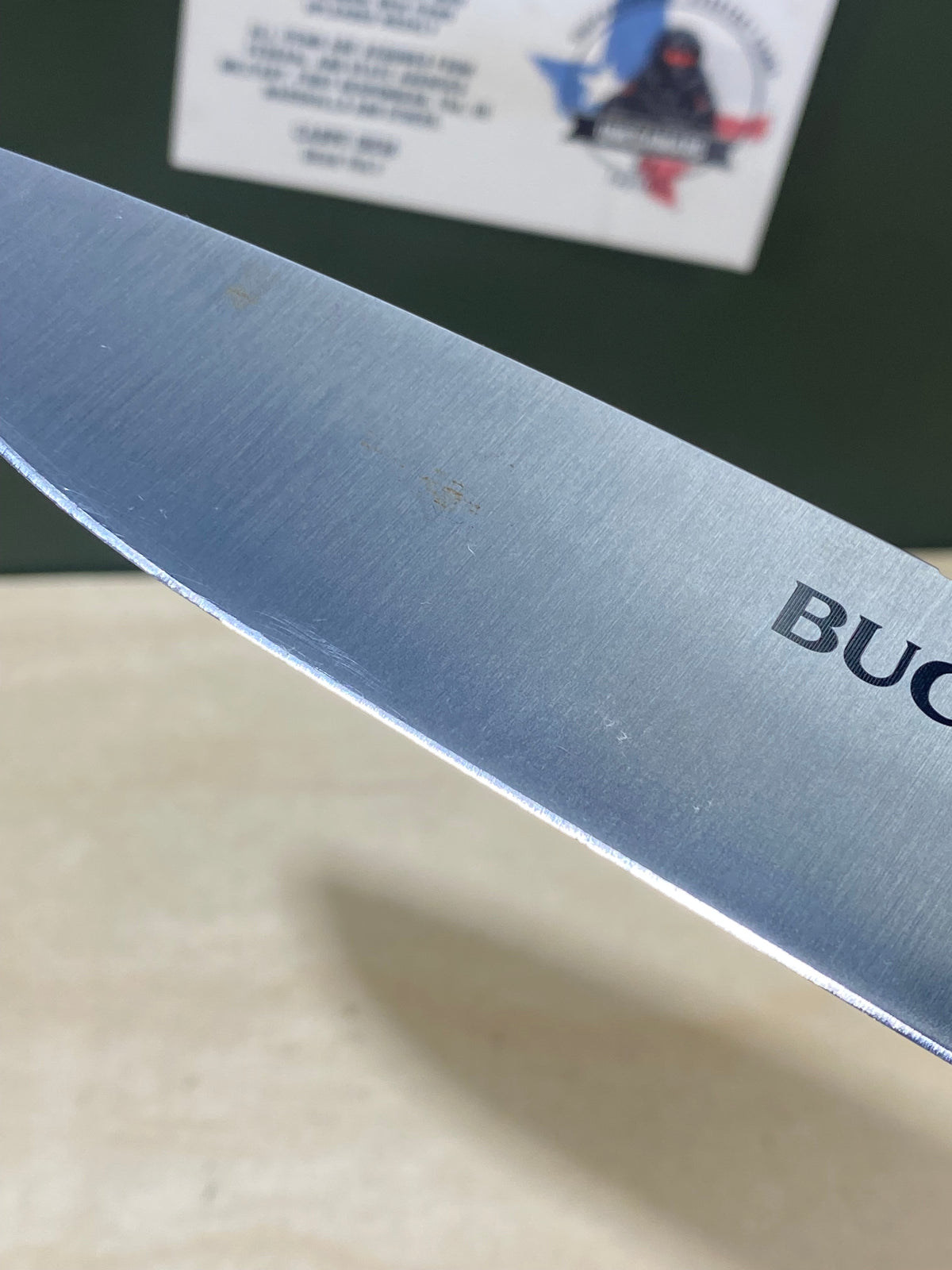 Buck 863 #BK17. Light Usage. Resharpened. Sheath broken.