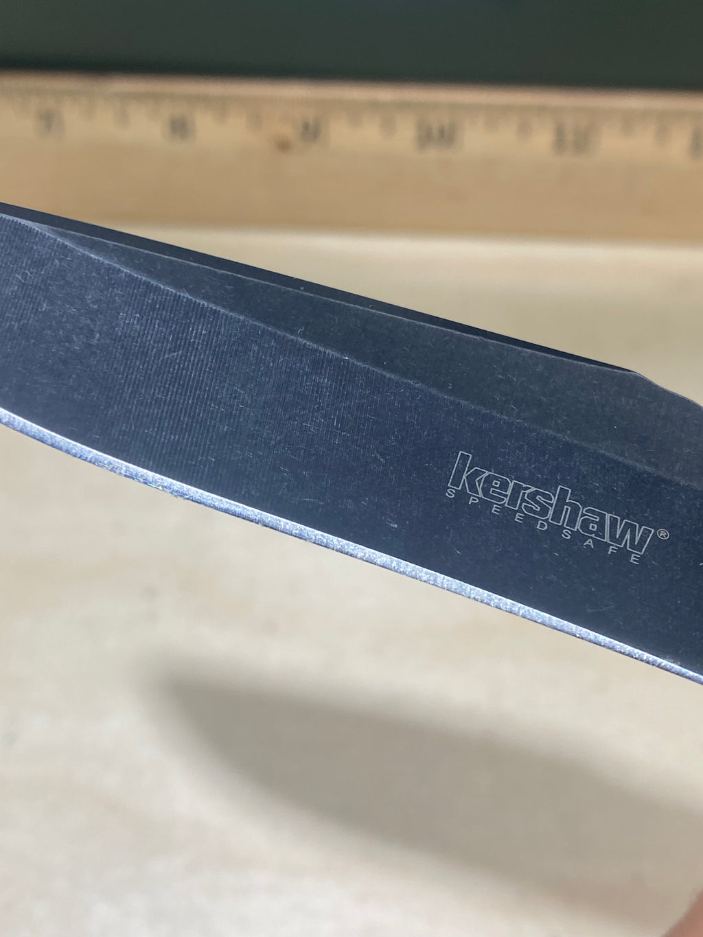 Kershaw Manifold A/O 1303BW #40. Light Usage.