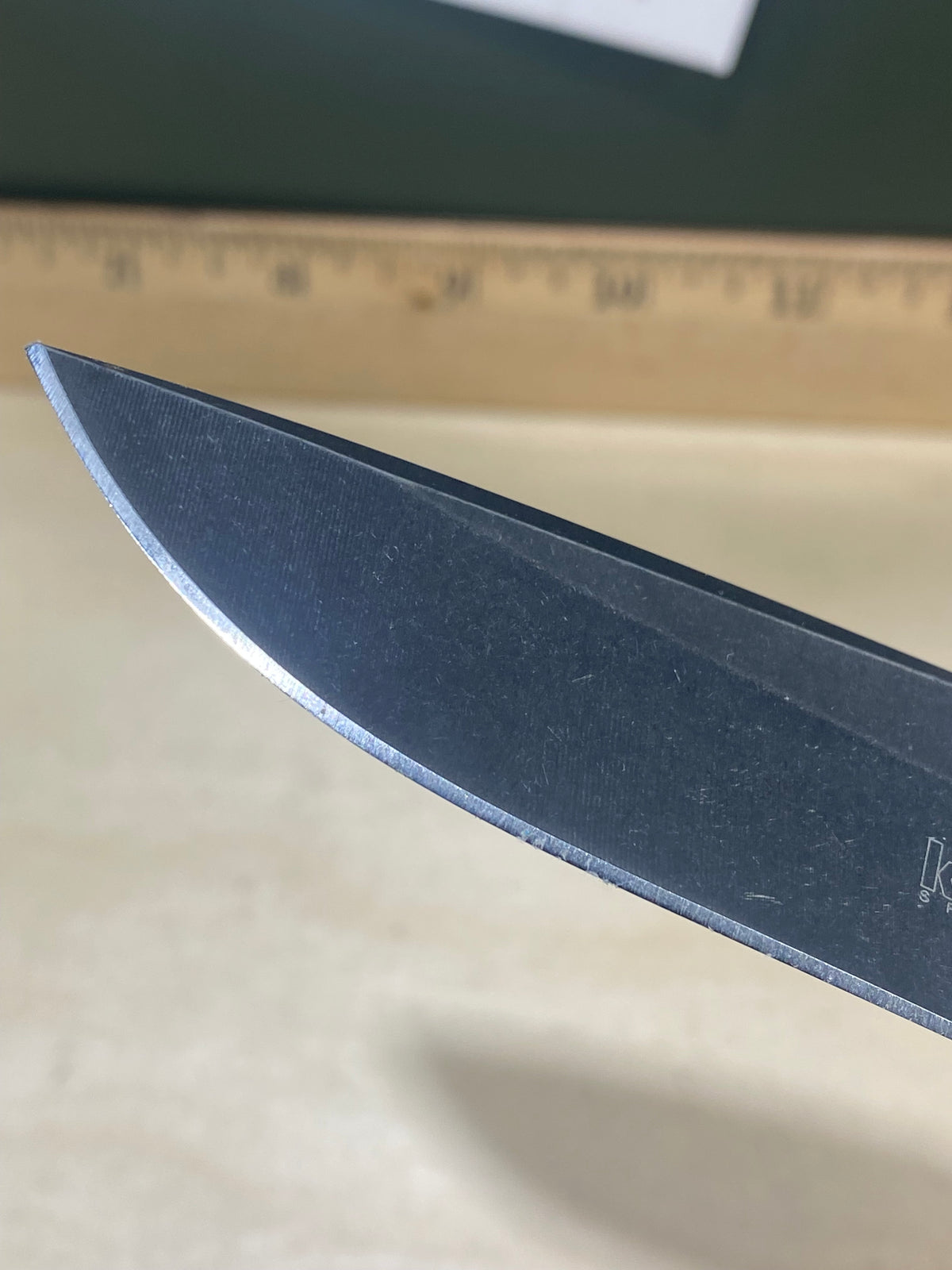 Kershaw Manifold A/O 1303BW #40. Light Usage.