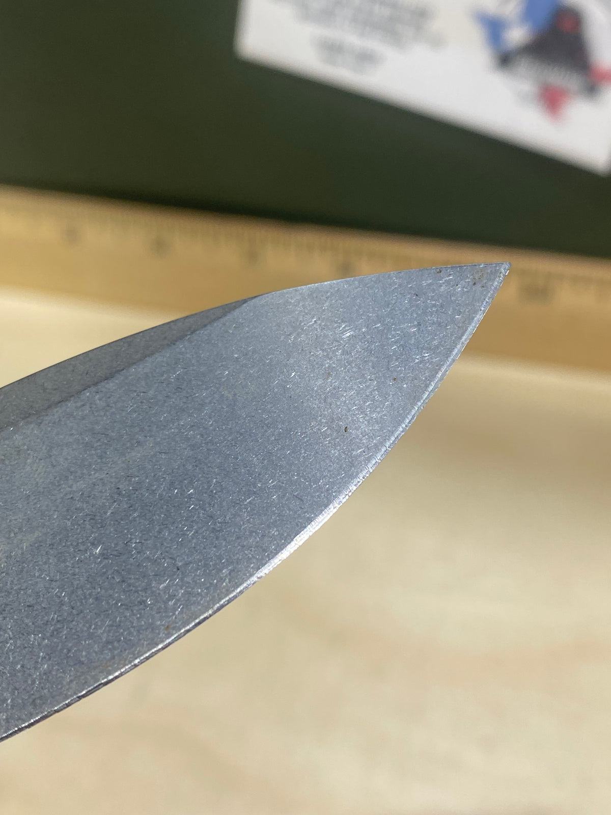 Kershaw Broadside 2052 #89. Light Usage. Possible rust.