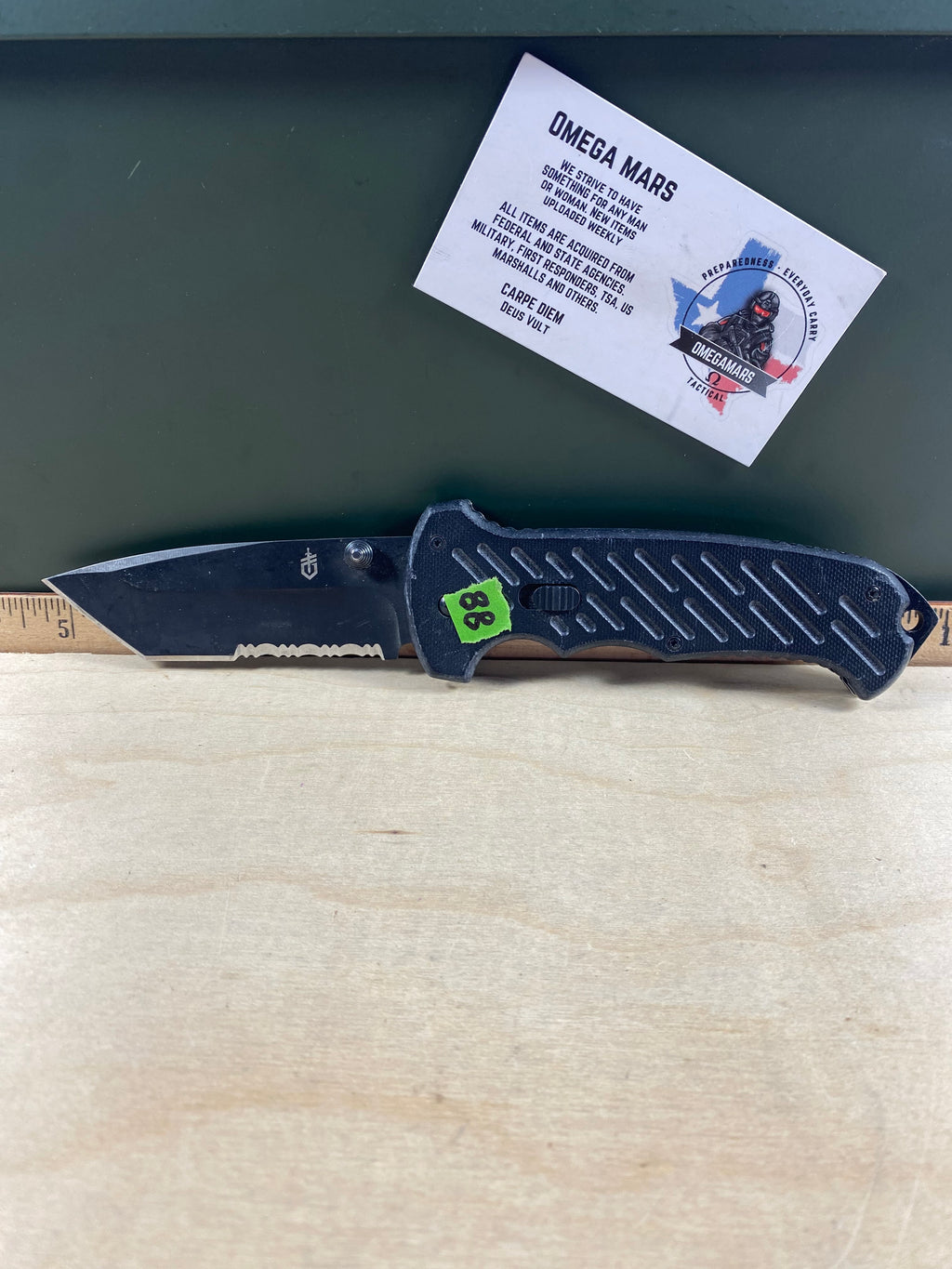 Gerber #88 Propel AO Knife Black Assisted Opening (3.5" Tanto Black Serr). Light usage. (MSRP 156.00 NEW)