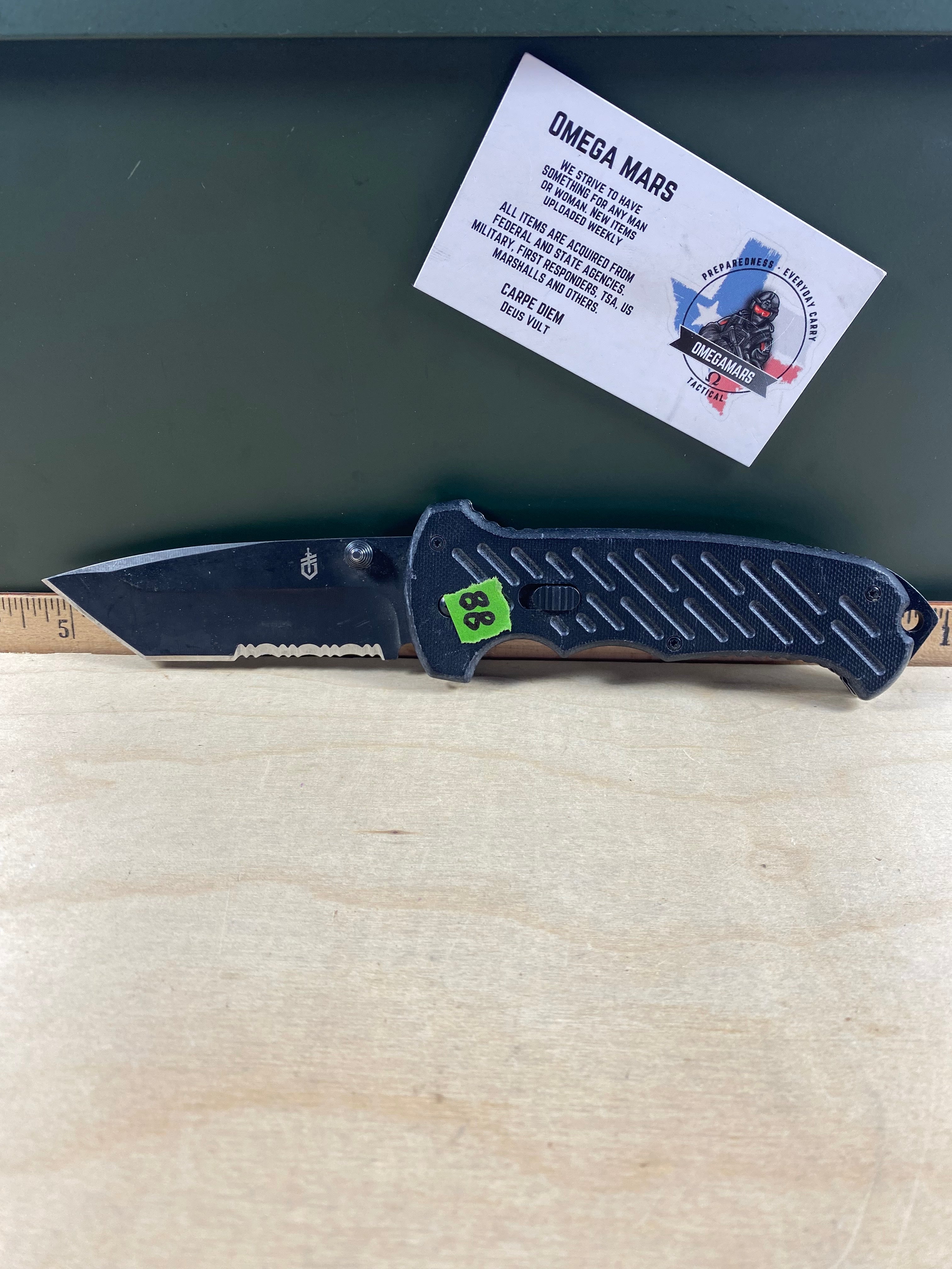 Gerber #88 Propel AO Knife Black Assisted Opening (3.5" Tanto Black Serr). Light usage. (MSRP 156.00 NEW)