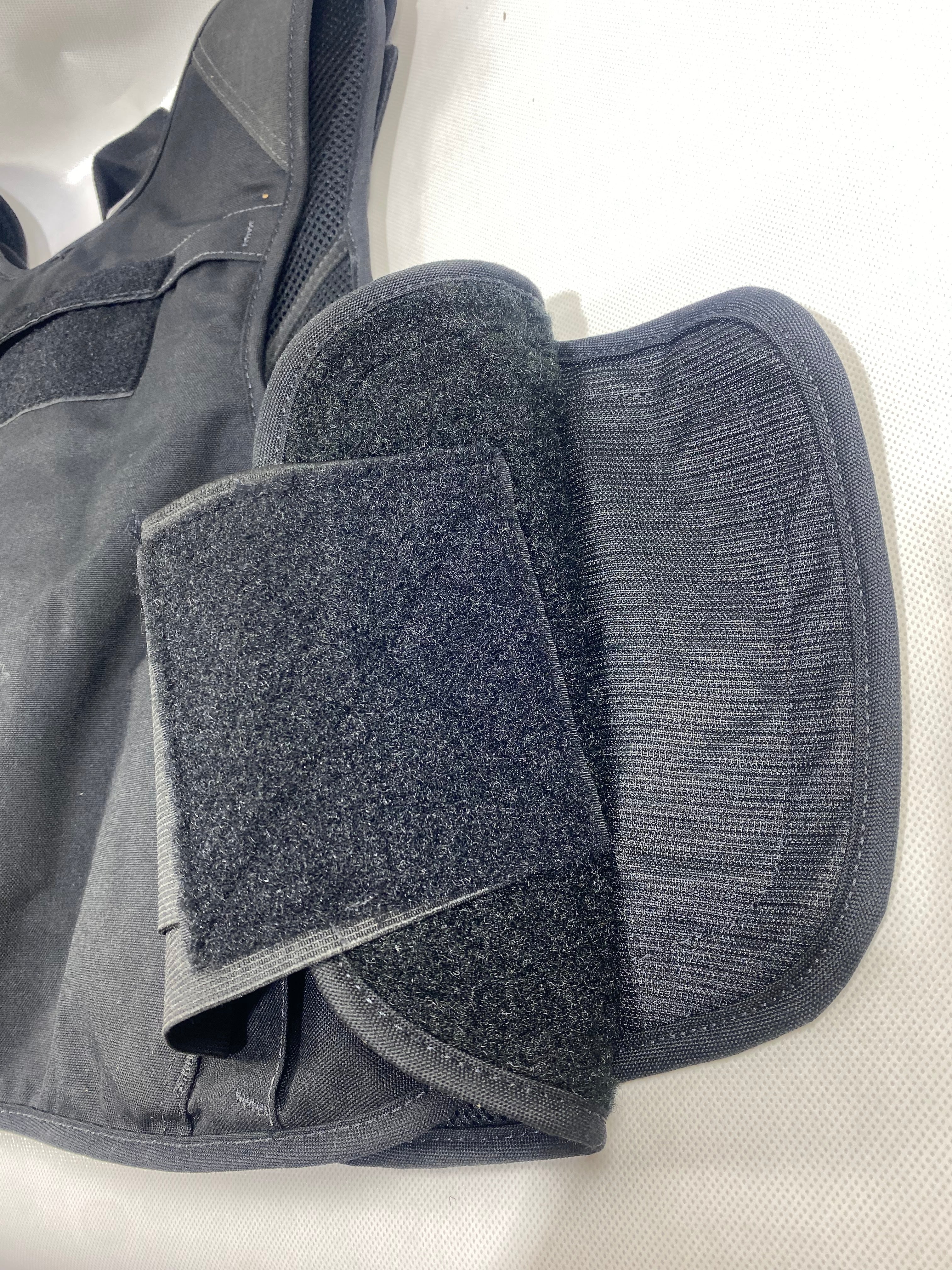 Pre-Owned Safariland V1 FO CLN armor carrier. (XXX LARGE)