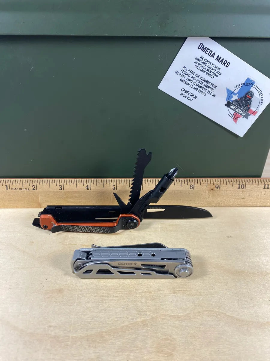 GERBER Armbar Trade EDC Pocket Knife Multitool - Light Usage
