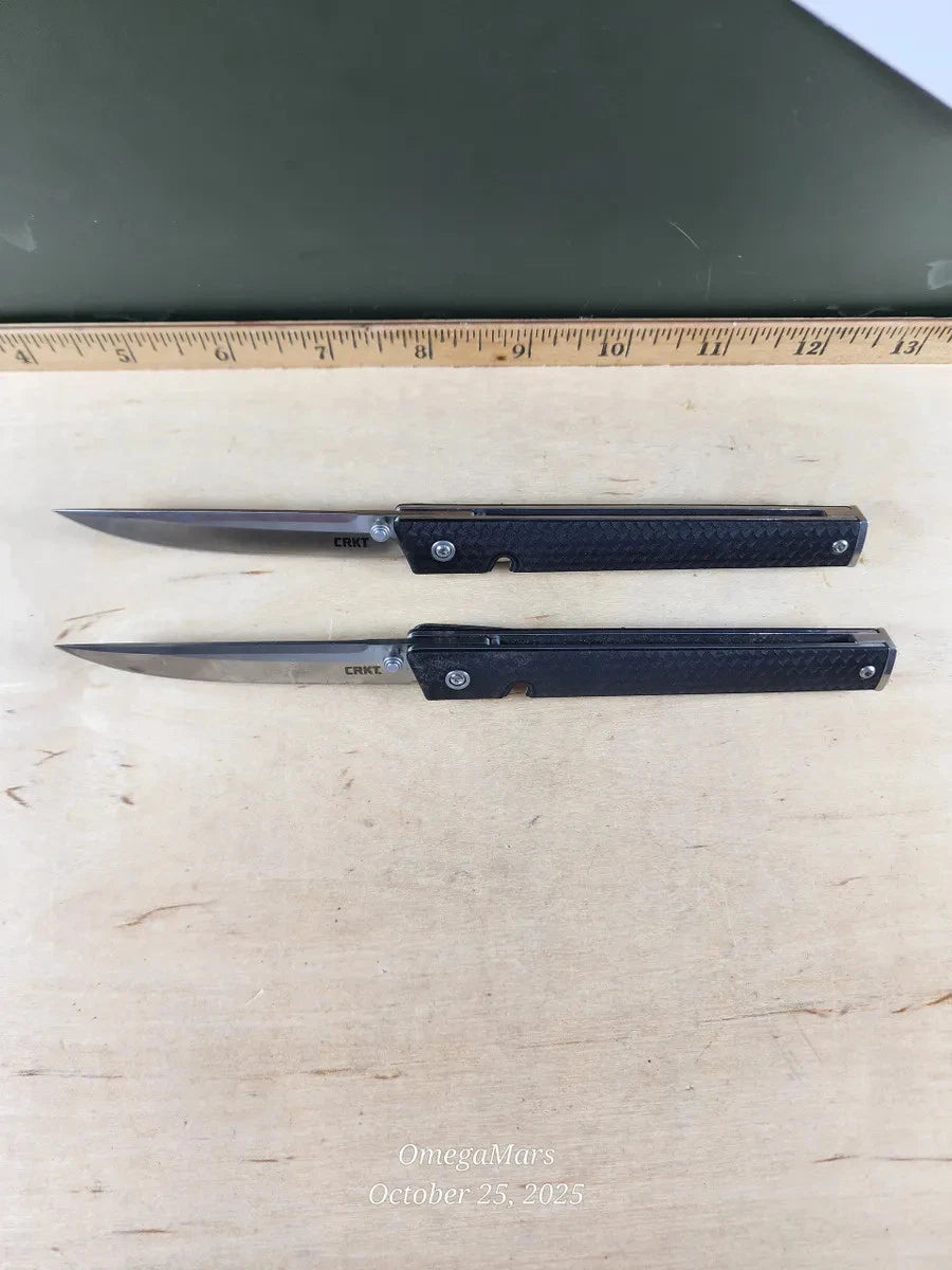 CRKT CEO Thumbstud 7096V - LIGHT USAGE