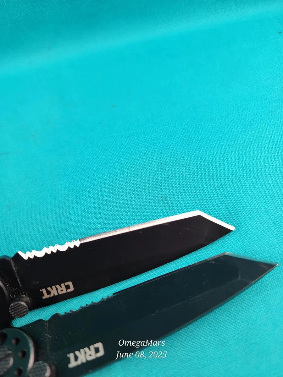 CRKT M16-10KS - Light Usage