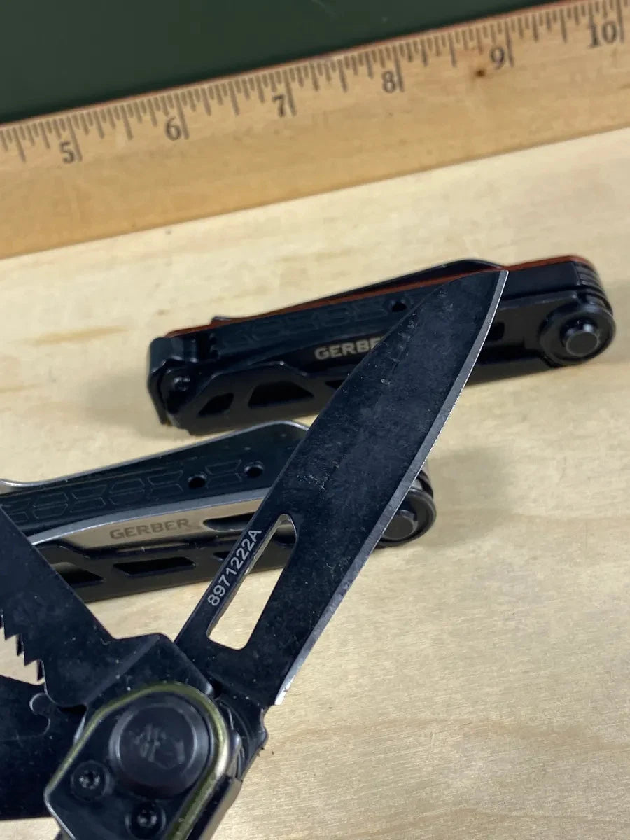GERBER Armbar Scout EDC Pocket Knife Multitool - Light Usage