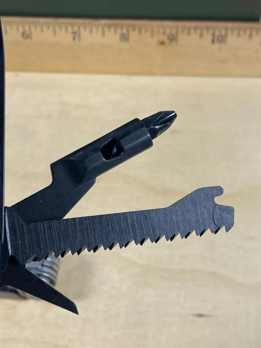 GERBER Armbar Trade EDC Pocket Knife Multitool - Light Usage