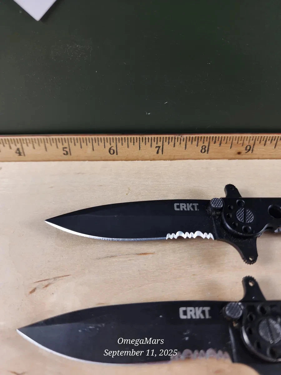 CRKT M21-10KSF - Light Usage