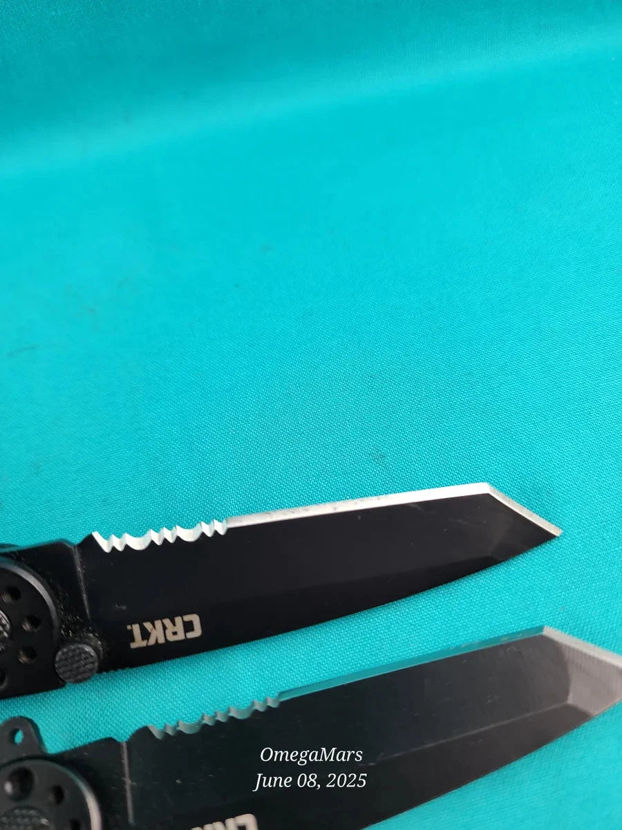 CRKT M16-10KS - Light Usage