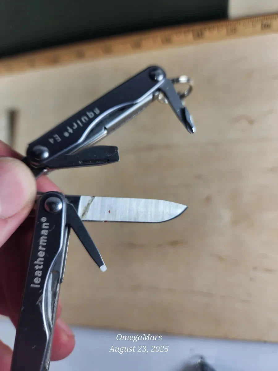 Leatherman Squirt E4 ATF training. Rare and Discontinued