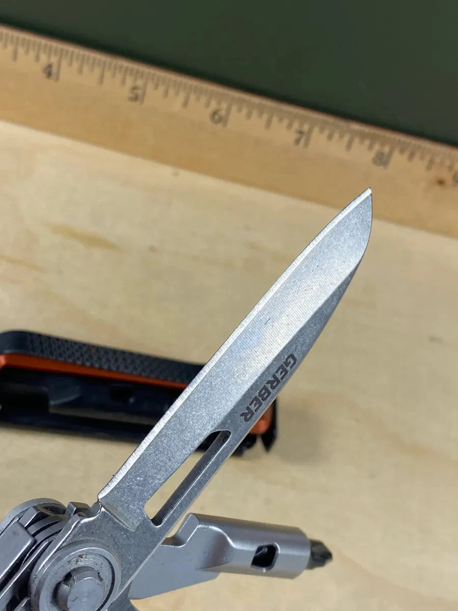 GERBER Armbar Trade EDC Pocket Knife Multitool - Light Usage