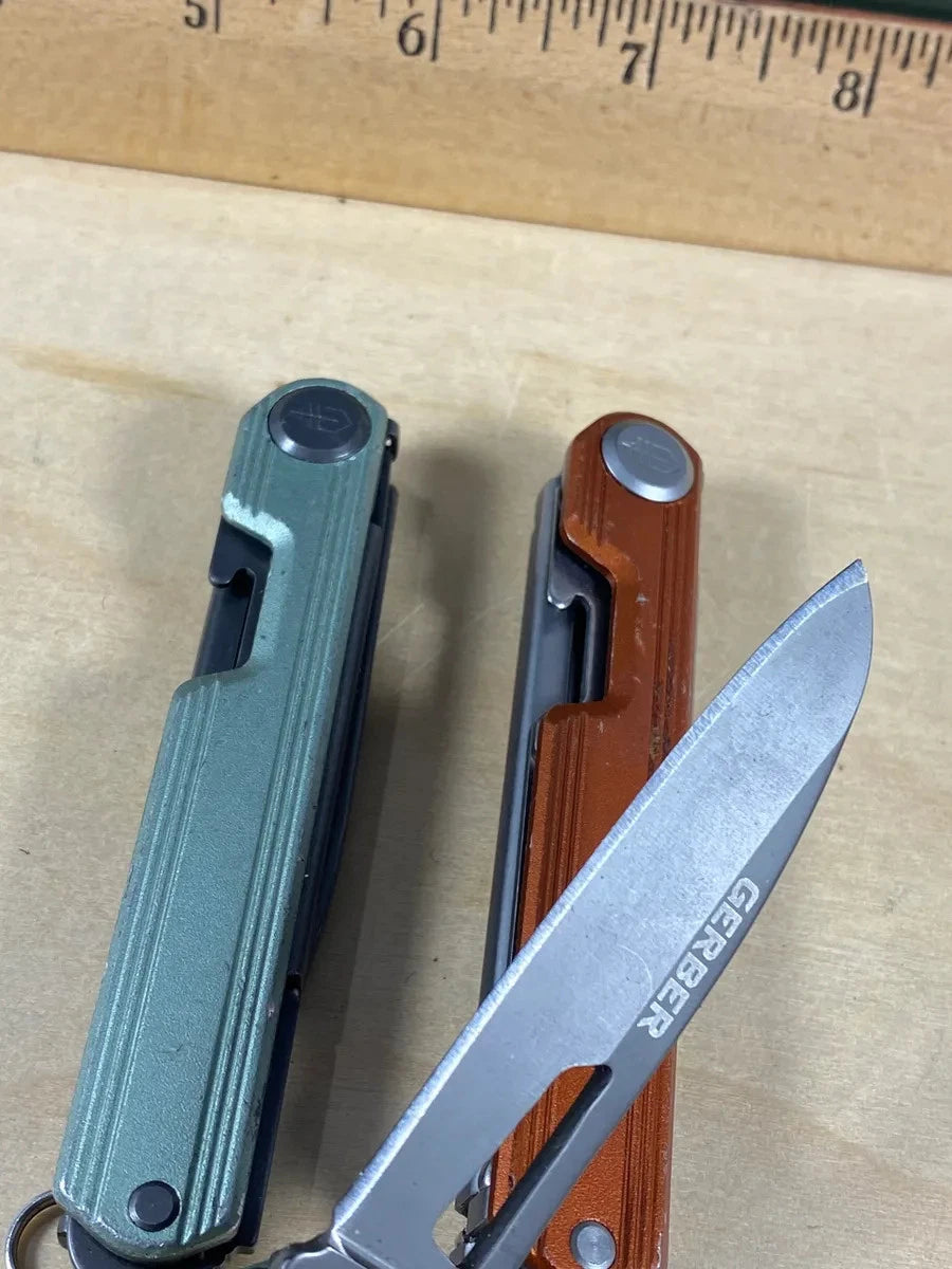 GERBER Armbar Slim Cut EDC Pocket Knife Multitool - Light Usage