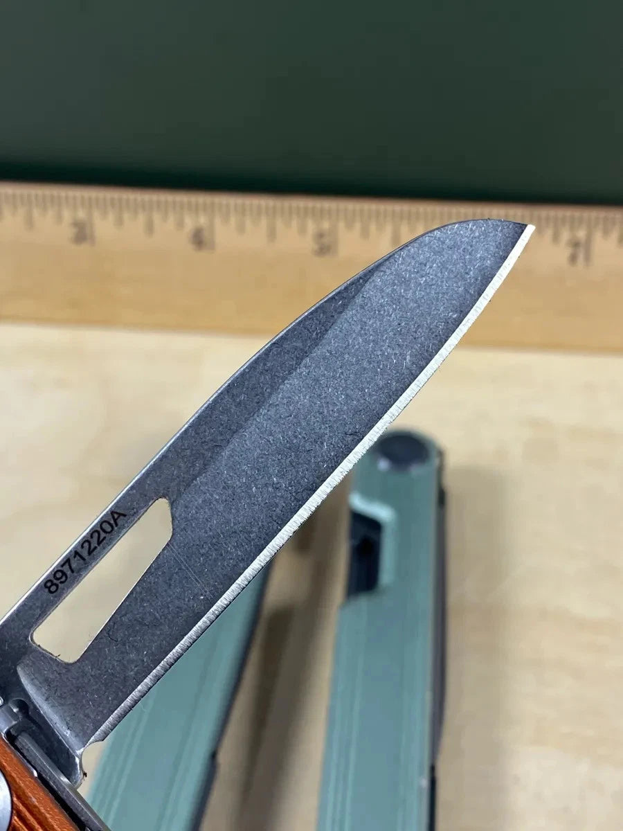 GERBER Armbar Slim Cut EDC Pocket Knife Multitool - Light Usage